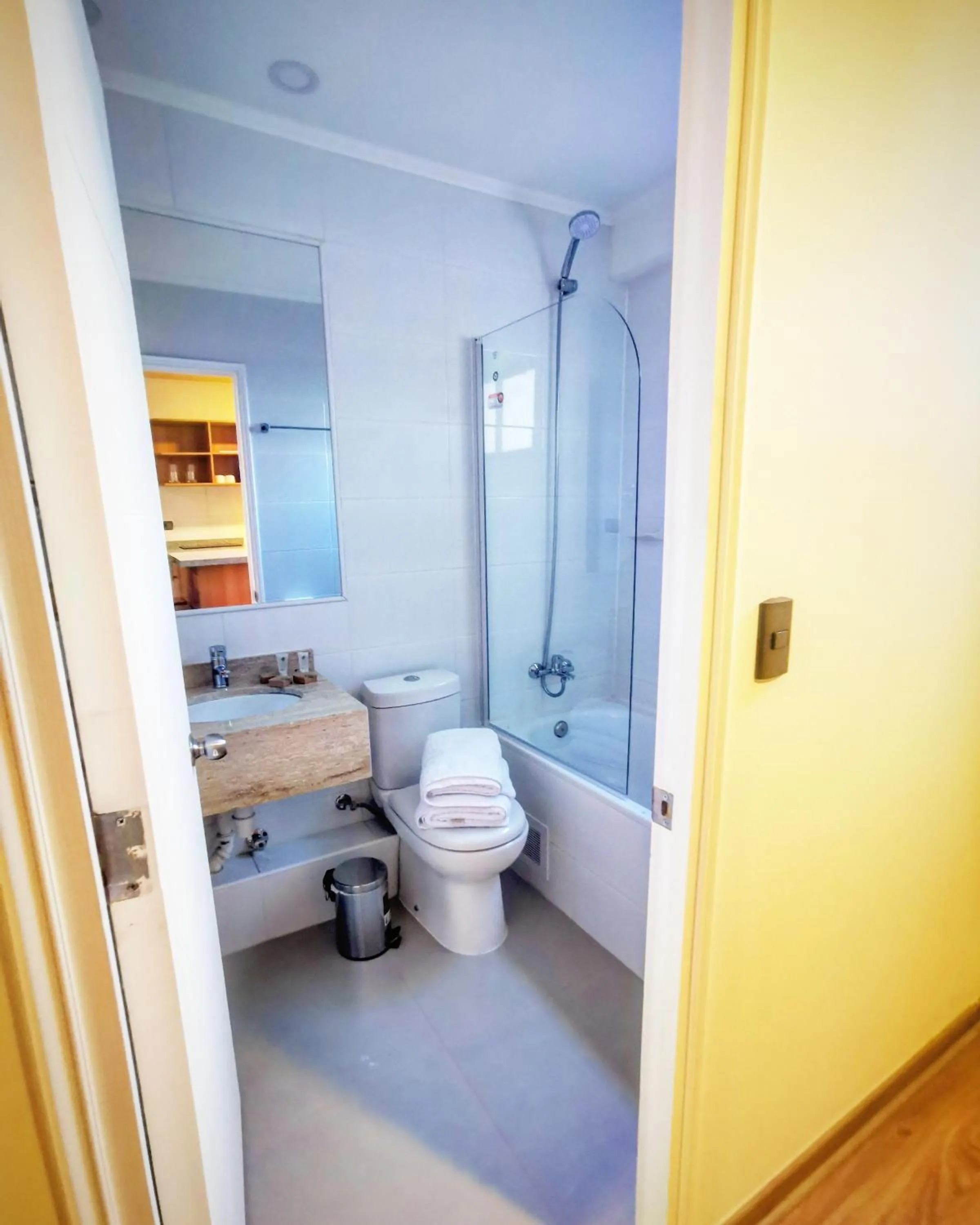 Shower in Apart Hotel Viva Providencia