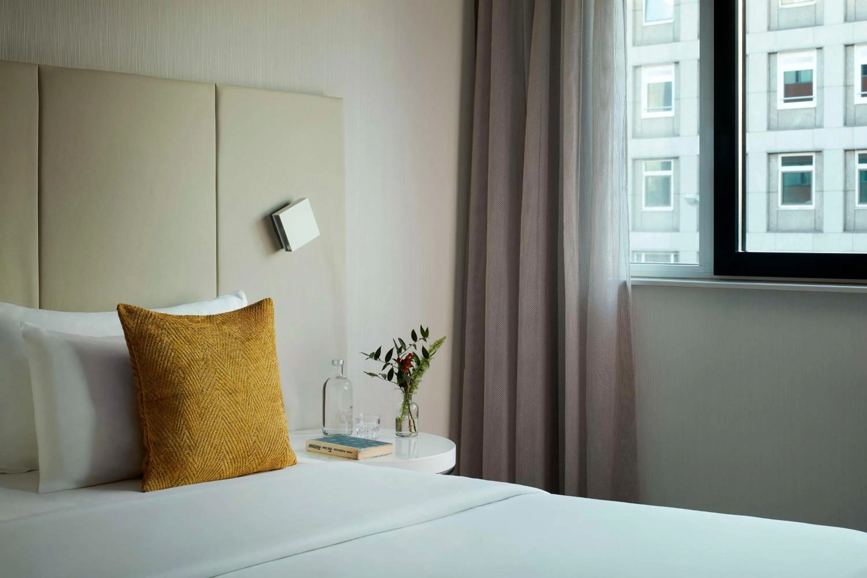 Bedroom, Bed in Avani Frankfurt City Hotel