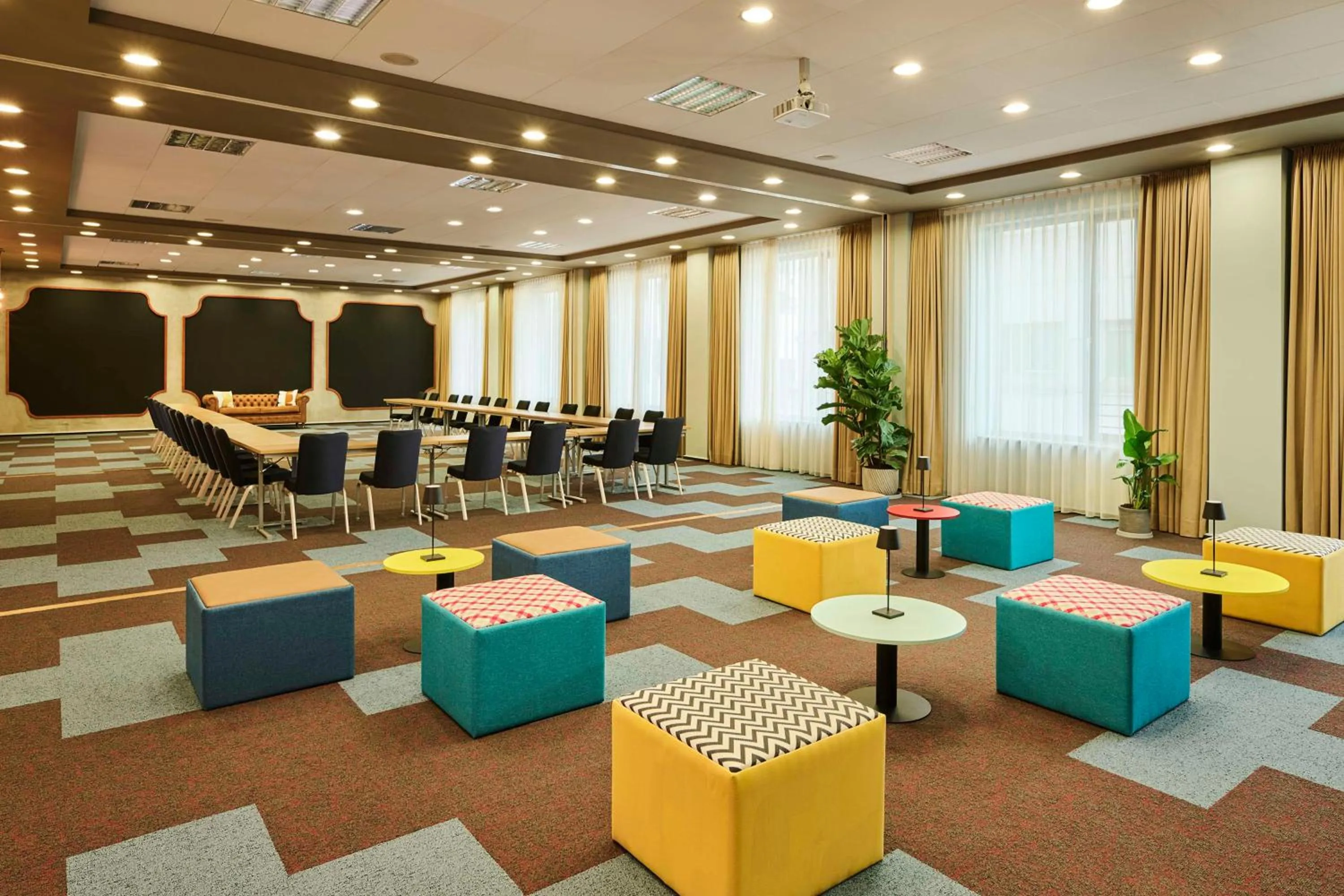 Meeting/conference room in Avani Frankfurt City Hotel
