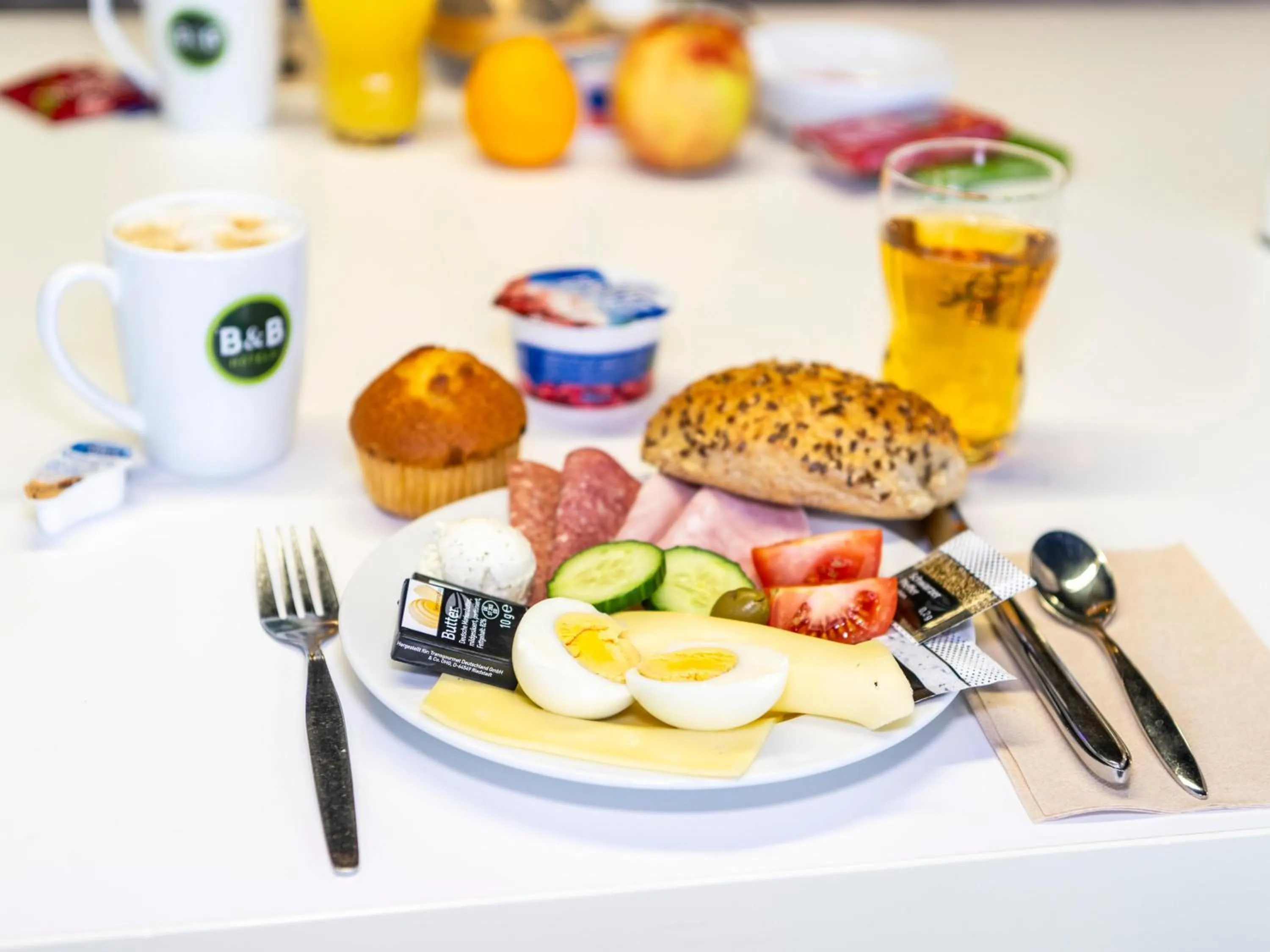 Restaurant/places to eat in ibis budget Düsseldorf Airport