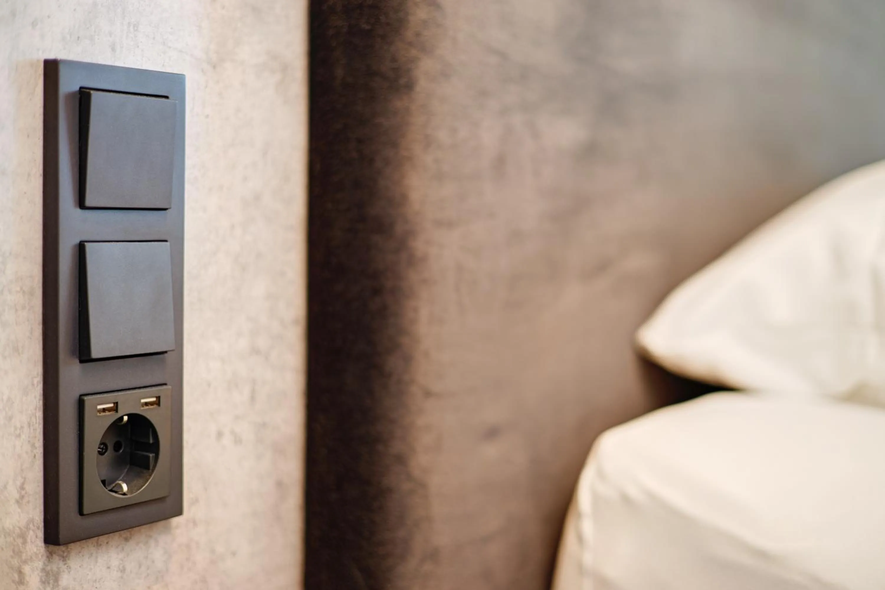 Decorative detail, Bed in Hotel Stadt Grevenbroich mit Klimaanlage