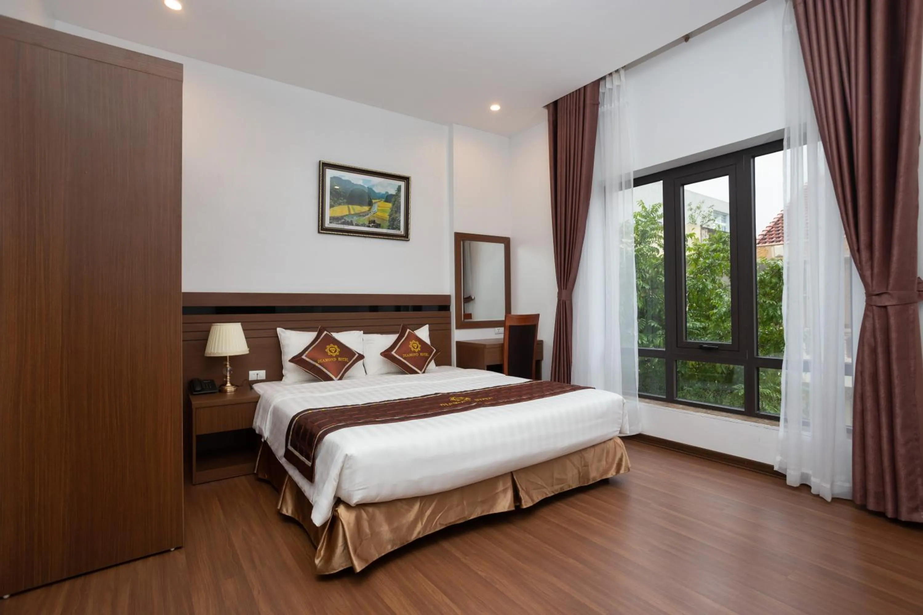 Bed in Diamond Hotel