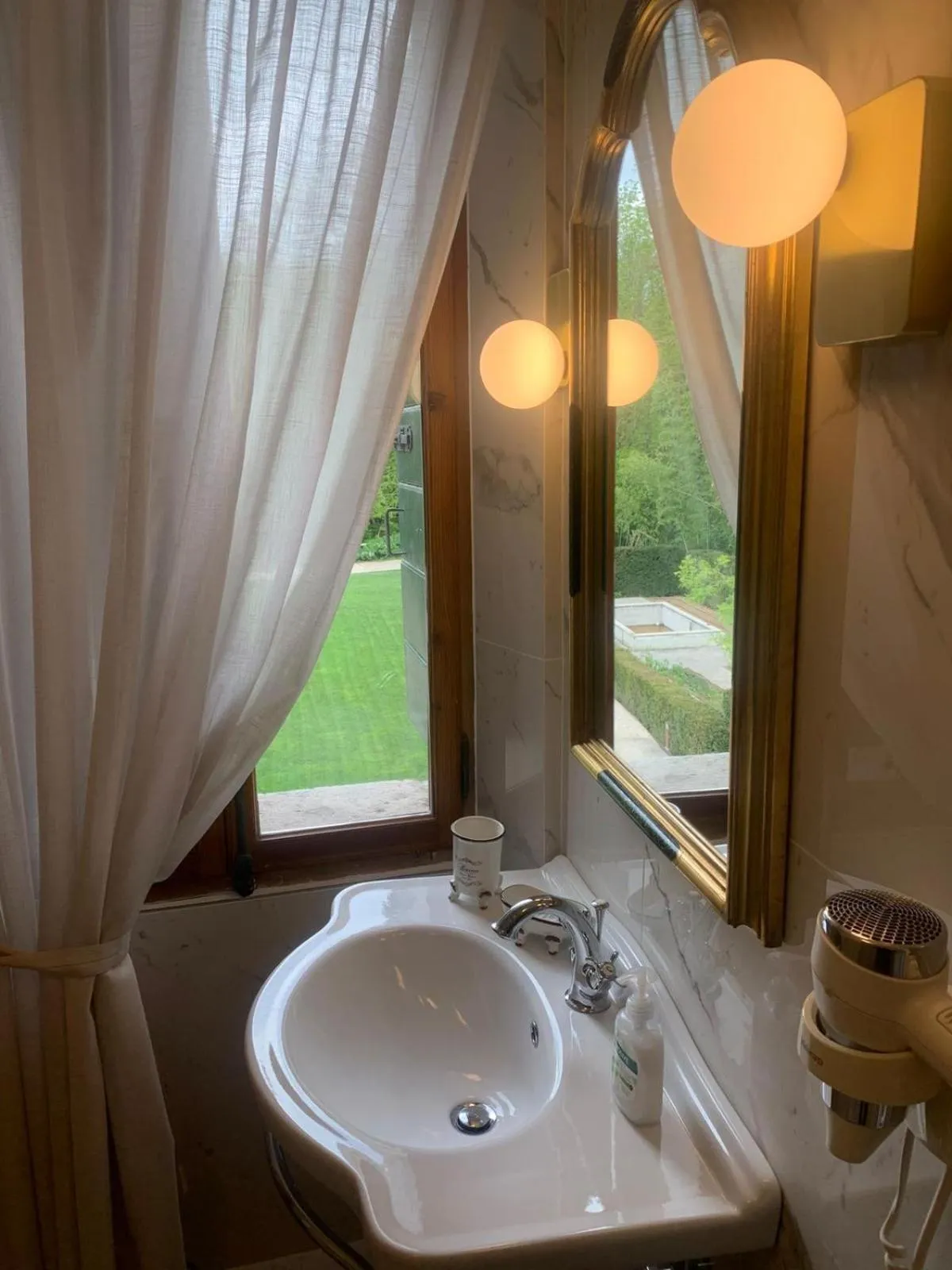 Bathroom in Villa San Liberale - Suites & Wellness - Villa Veneta