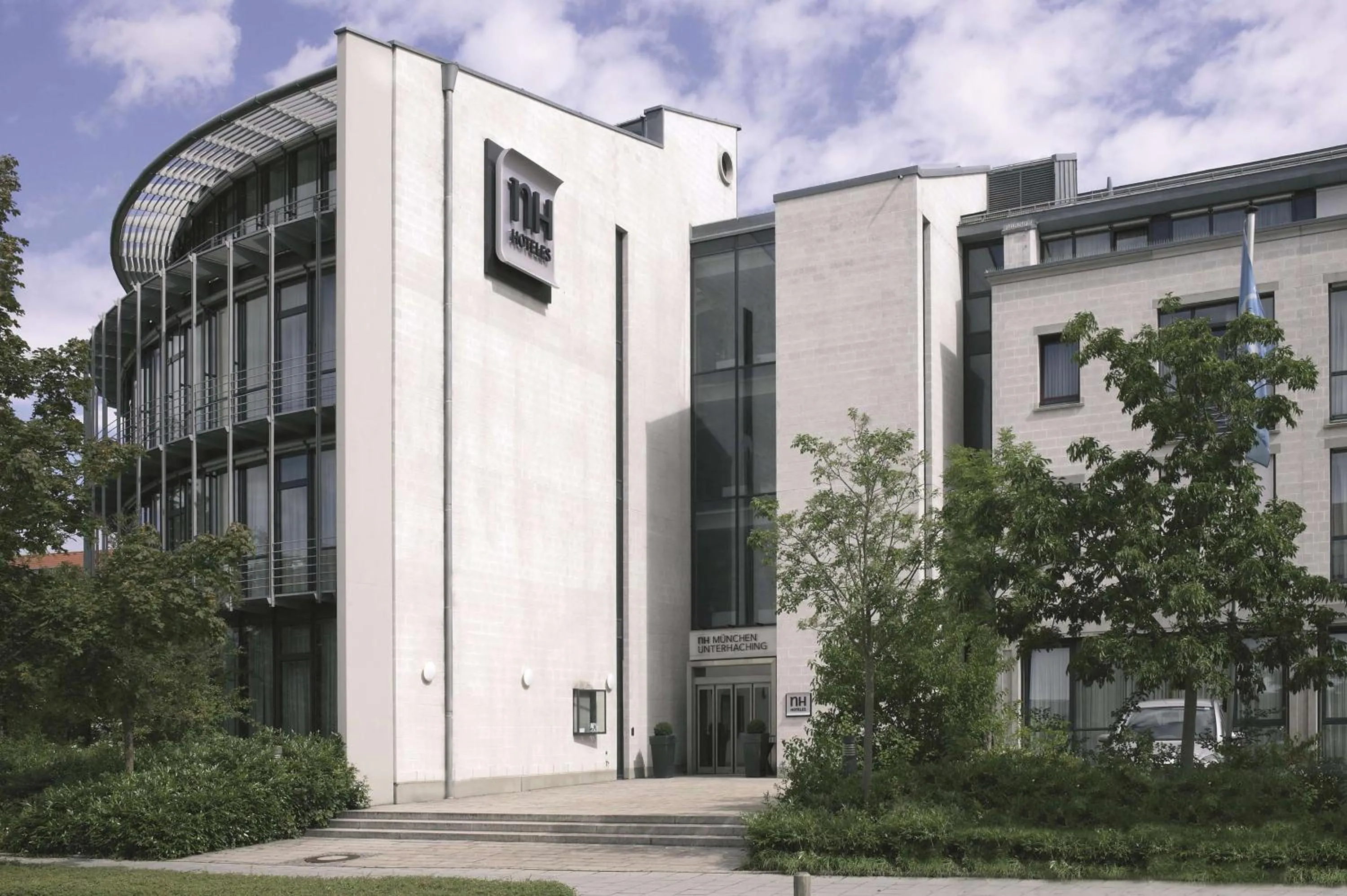 Facade/entrance in NH München Unterhaching