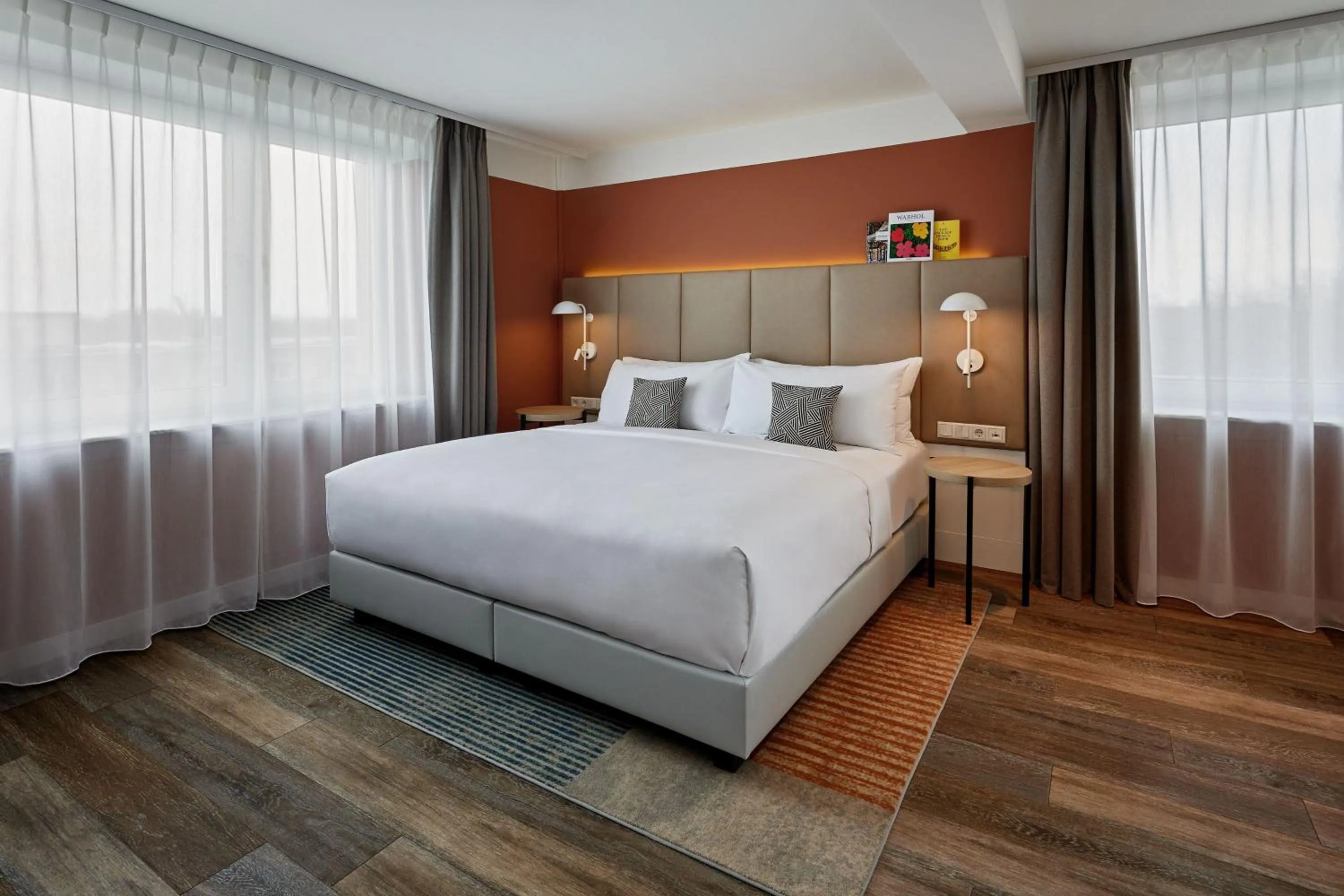 Photo of the whole room, Bed in the Deutz, a Tribute Portfolio Hotel