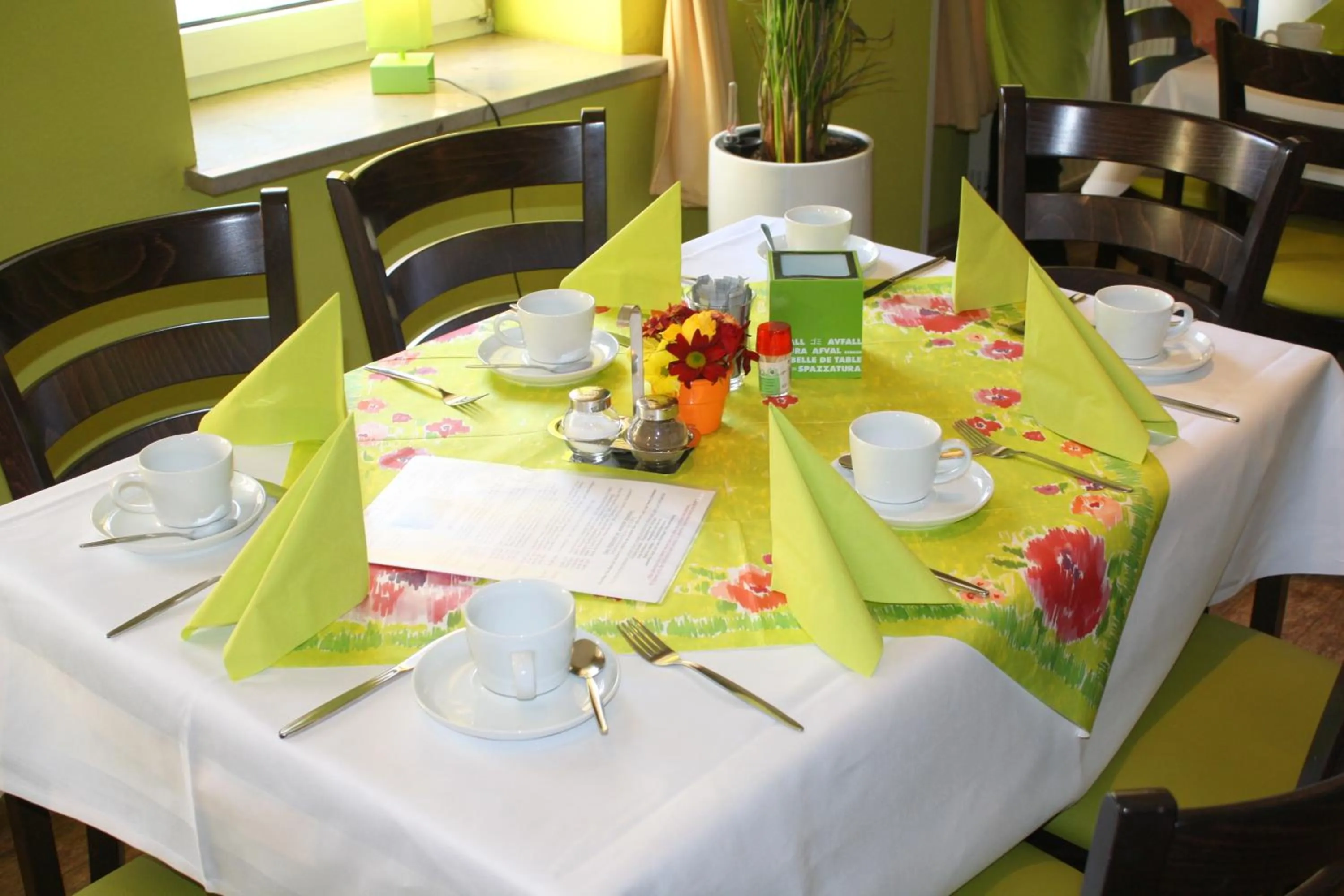 Food and drinks in Hotel Berlin