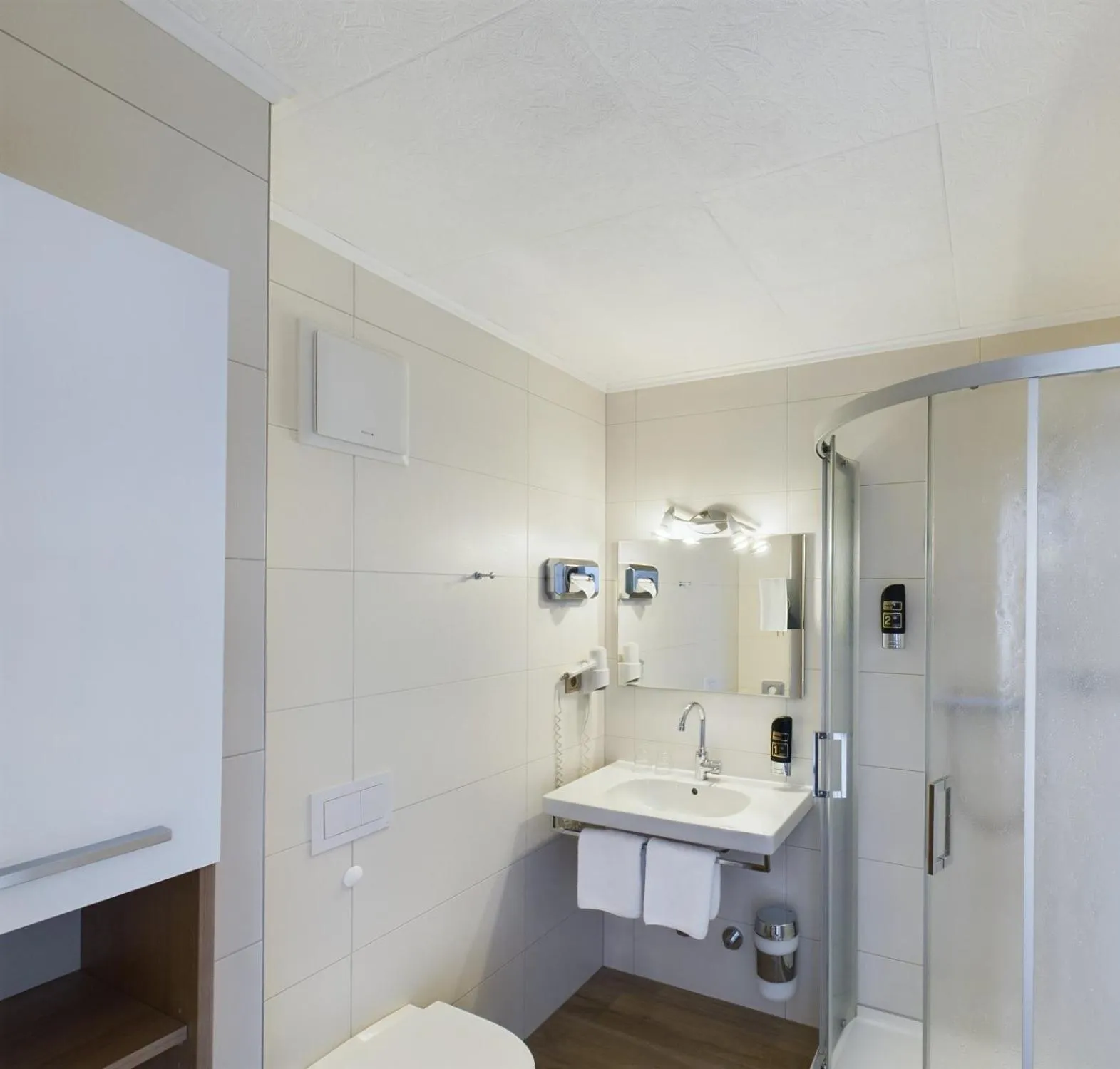 Bathroom in Hotel Alt-Connewitz