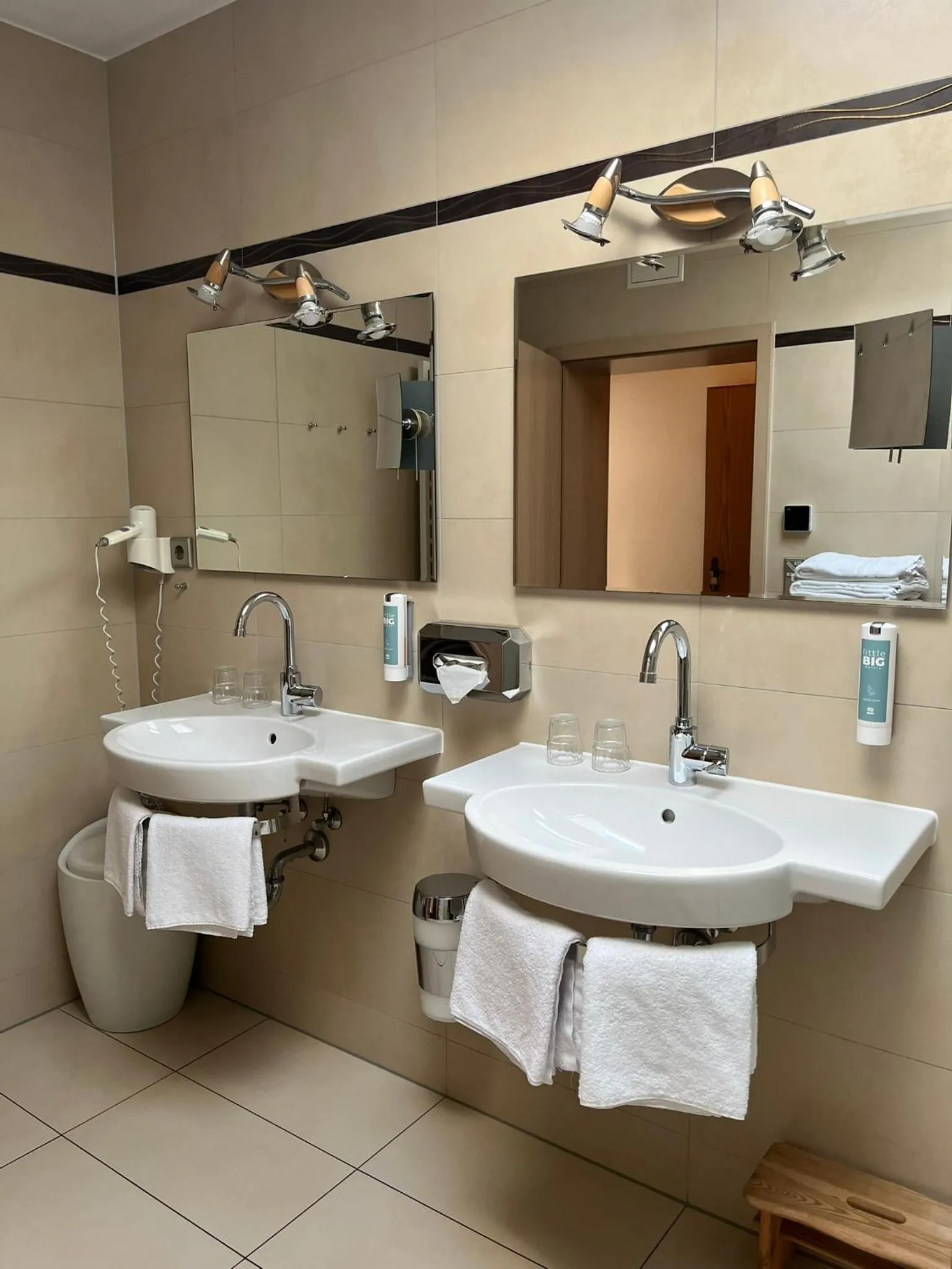 Bathroom in Hotel Alt-Connewitz