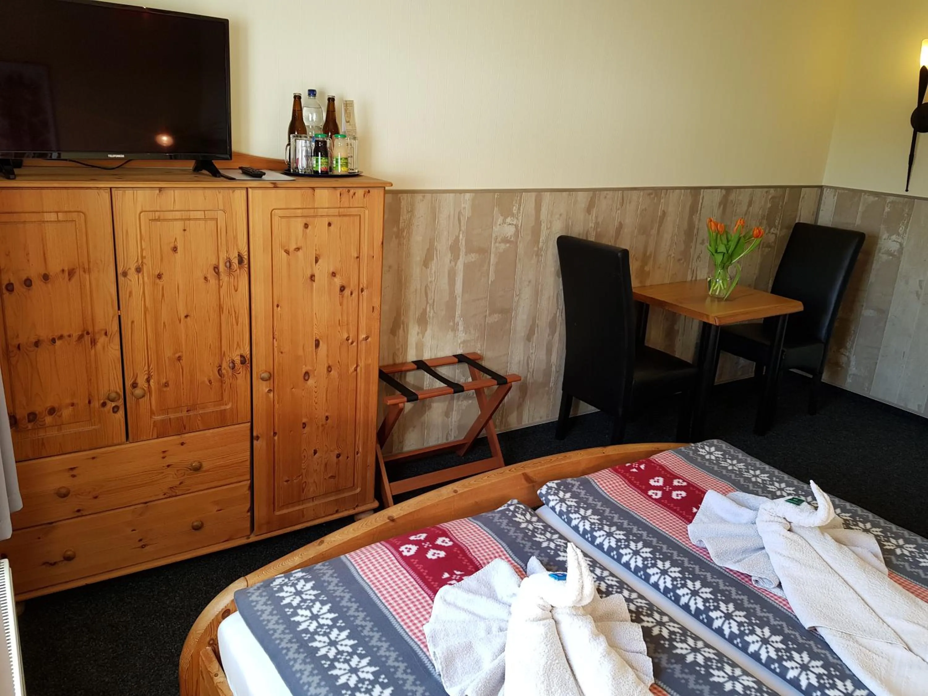 Photo of the whole room, Bed in Landhotel Pathes Hof