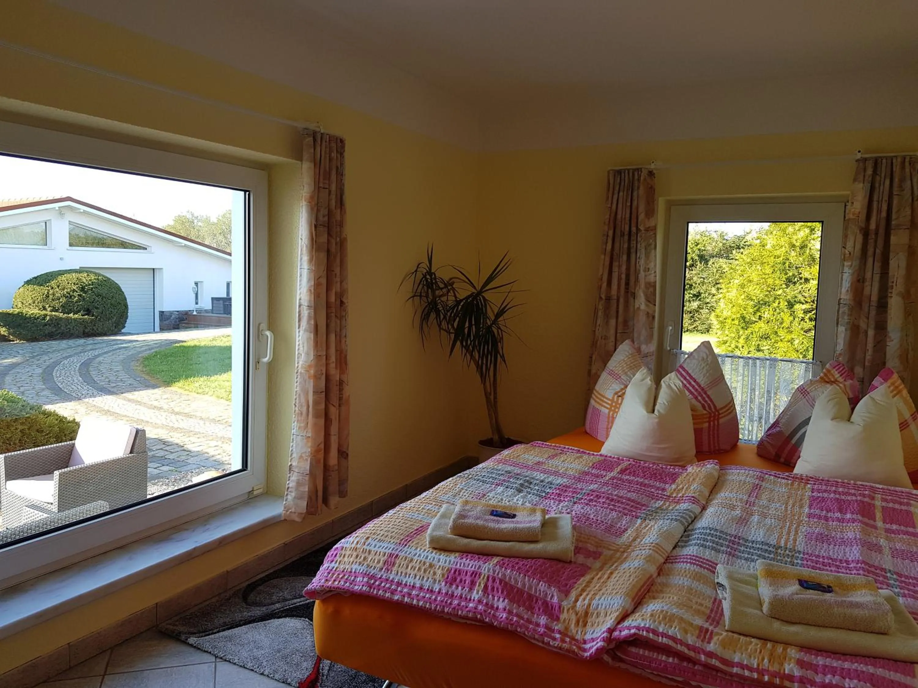 Photo of the whole room, Bed in Landhotel Pathes Hof