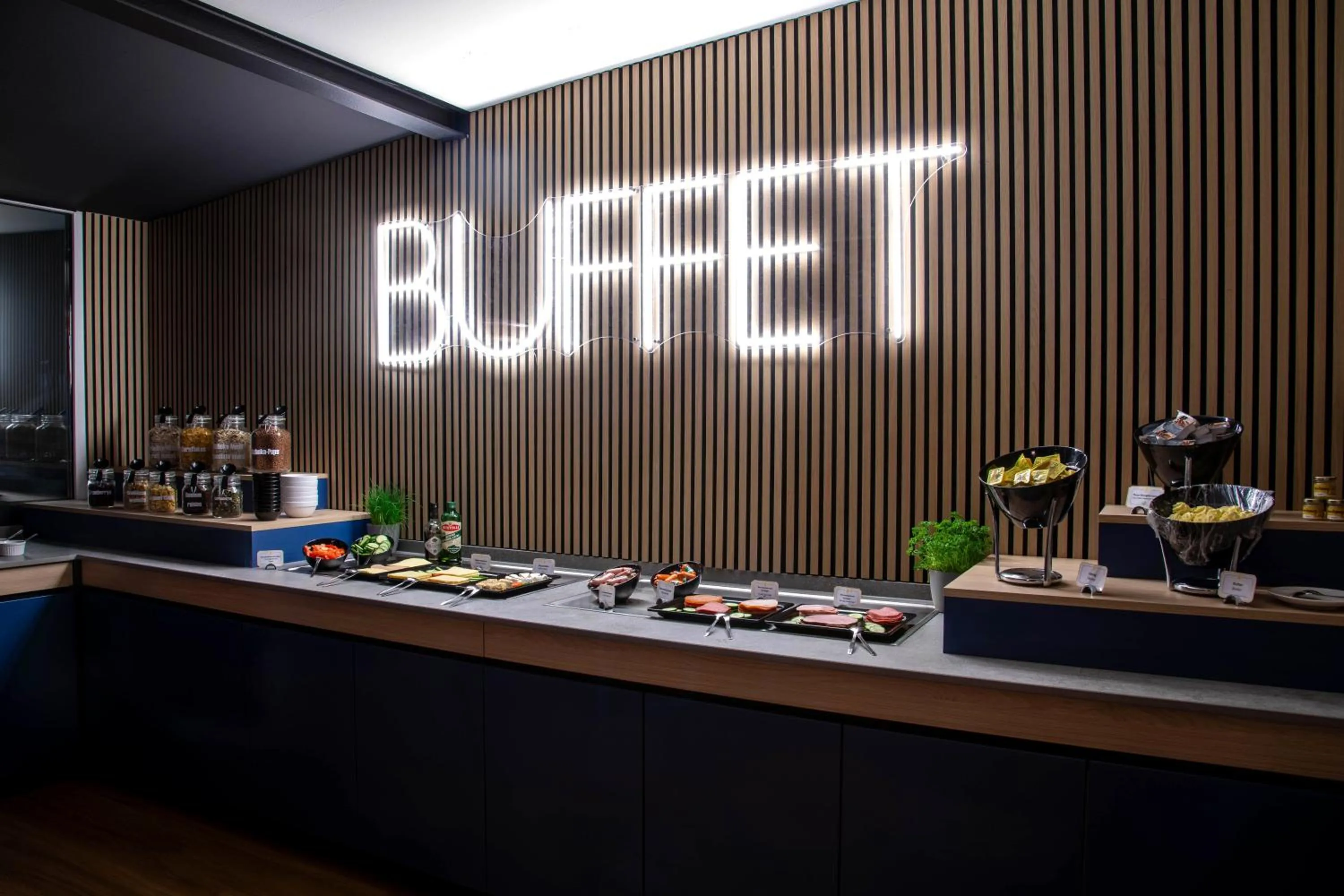 BeeVillage Messehotel Hannover Laatzen