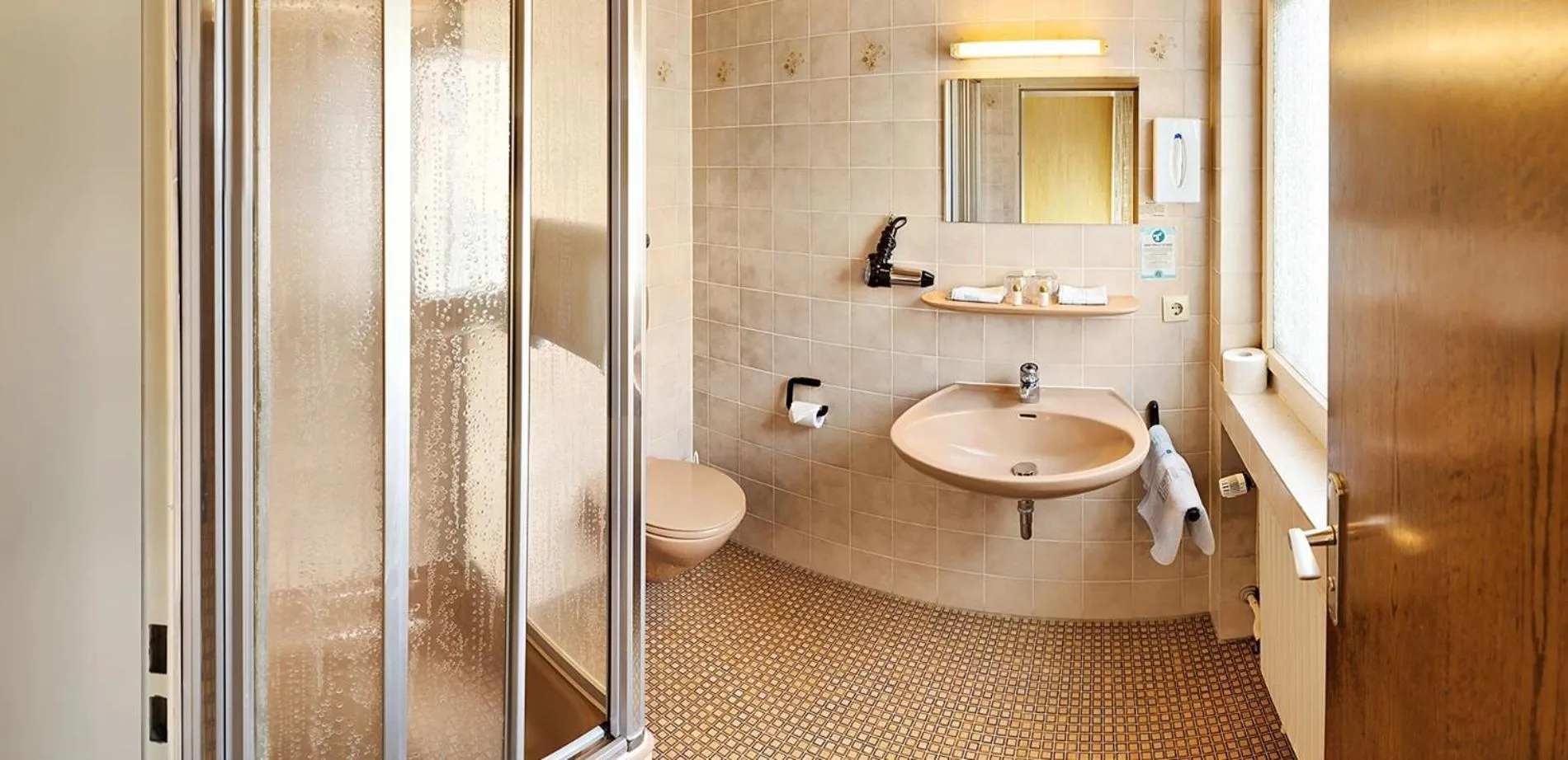 Shower in Hotel Keinath Stuttgart