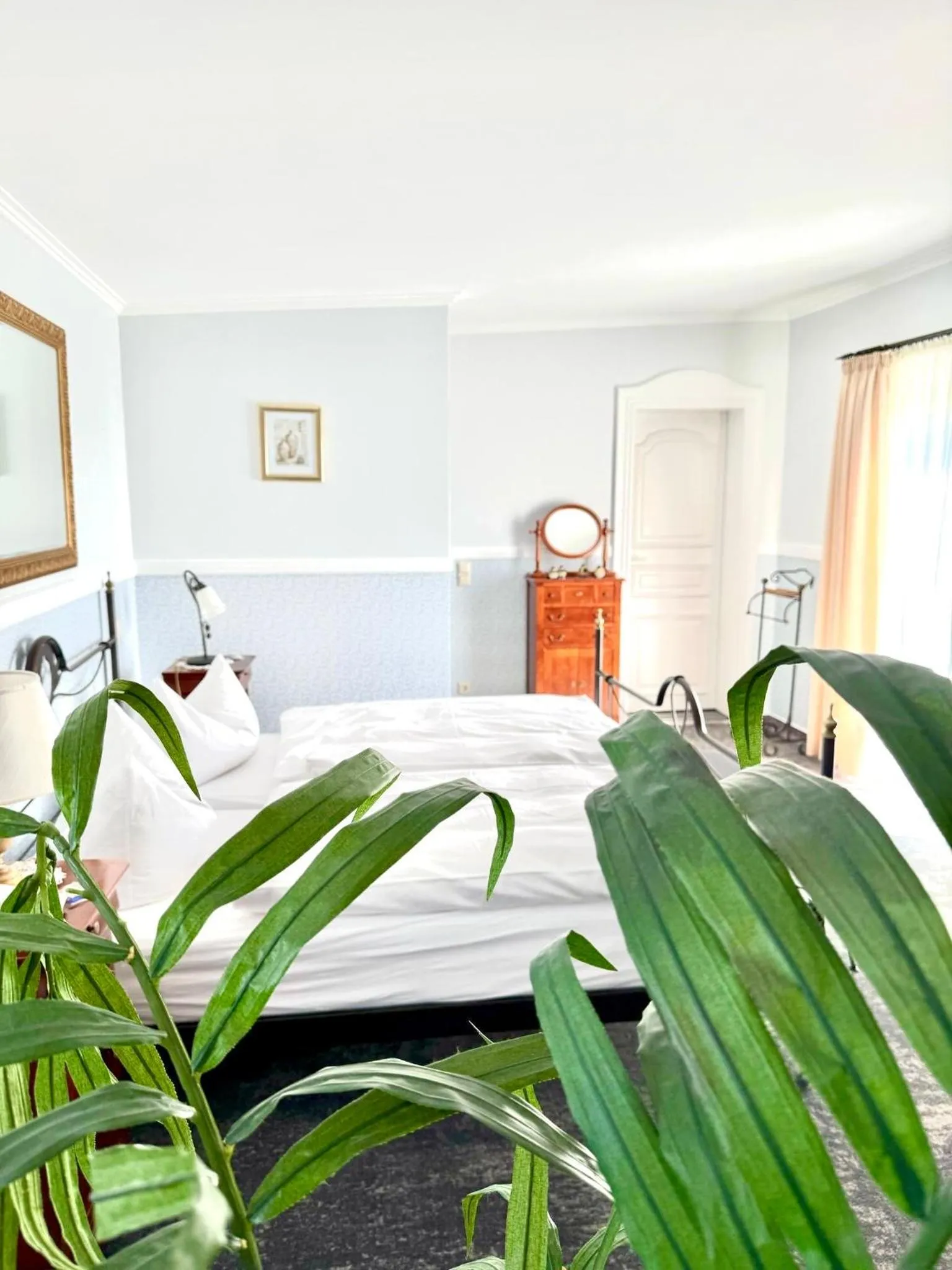 Bed in Hotel Seehof Leipzig