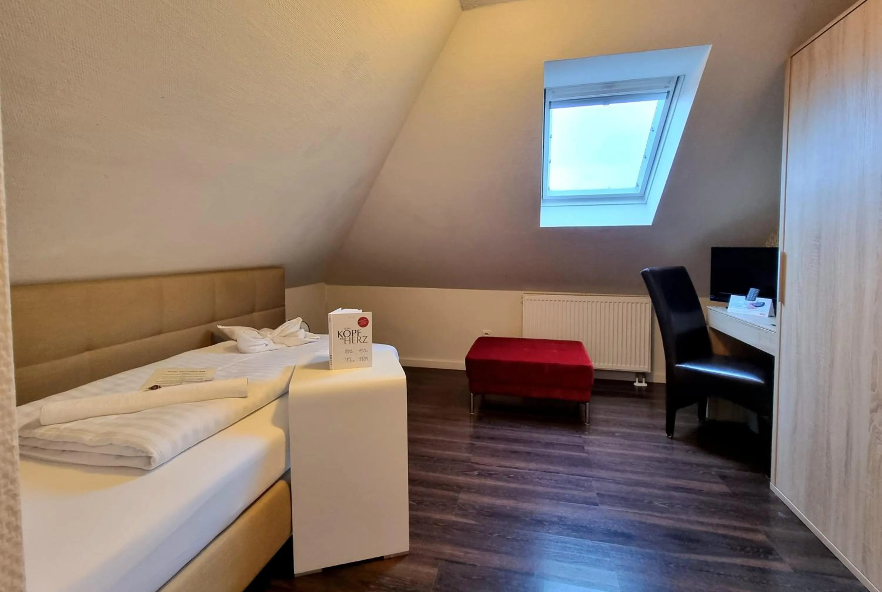 Bedroom, Bed in Hotel Südlohner Hof - Ristorante Da Fabio