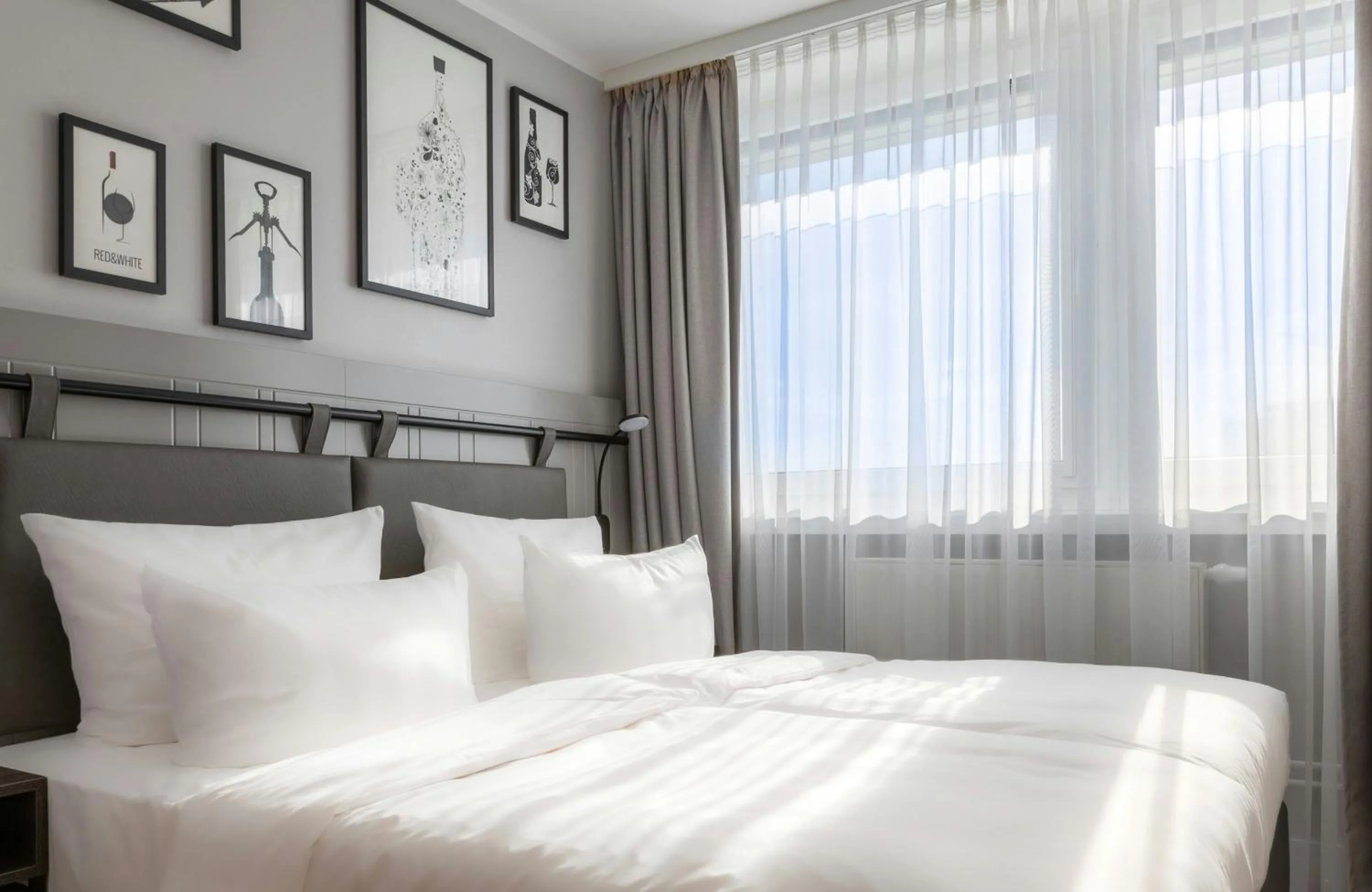 Photo of the whole room, Bed in NYX Hotel Erfurt by Leonardo Hotels