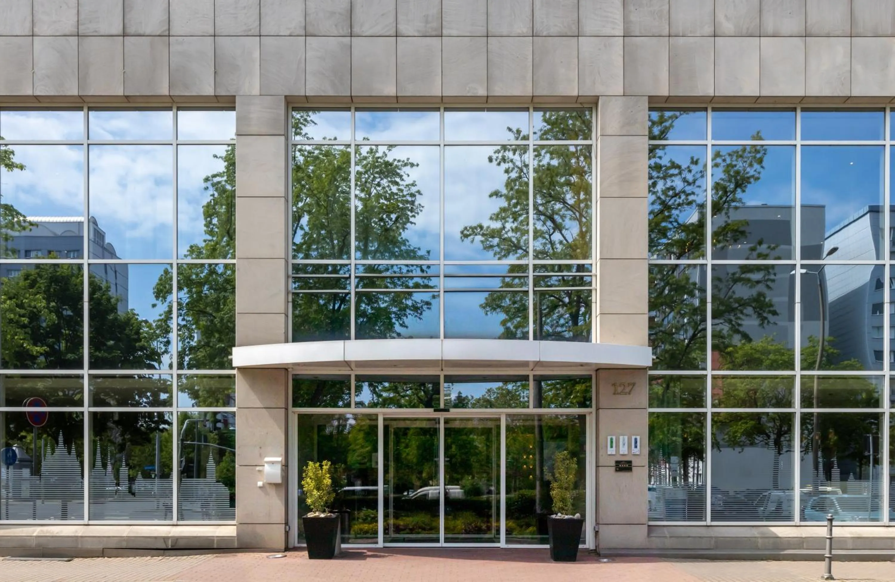 Facade/entrance in NYX Hotel Erfurt by Leonardo Hotels