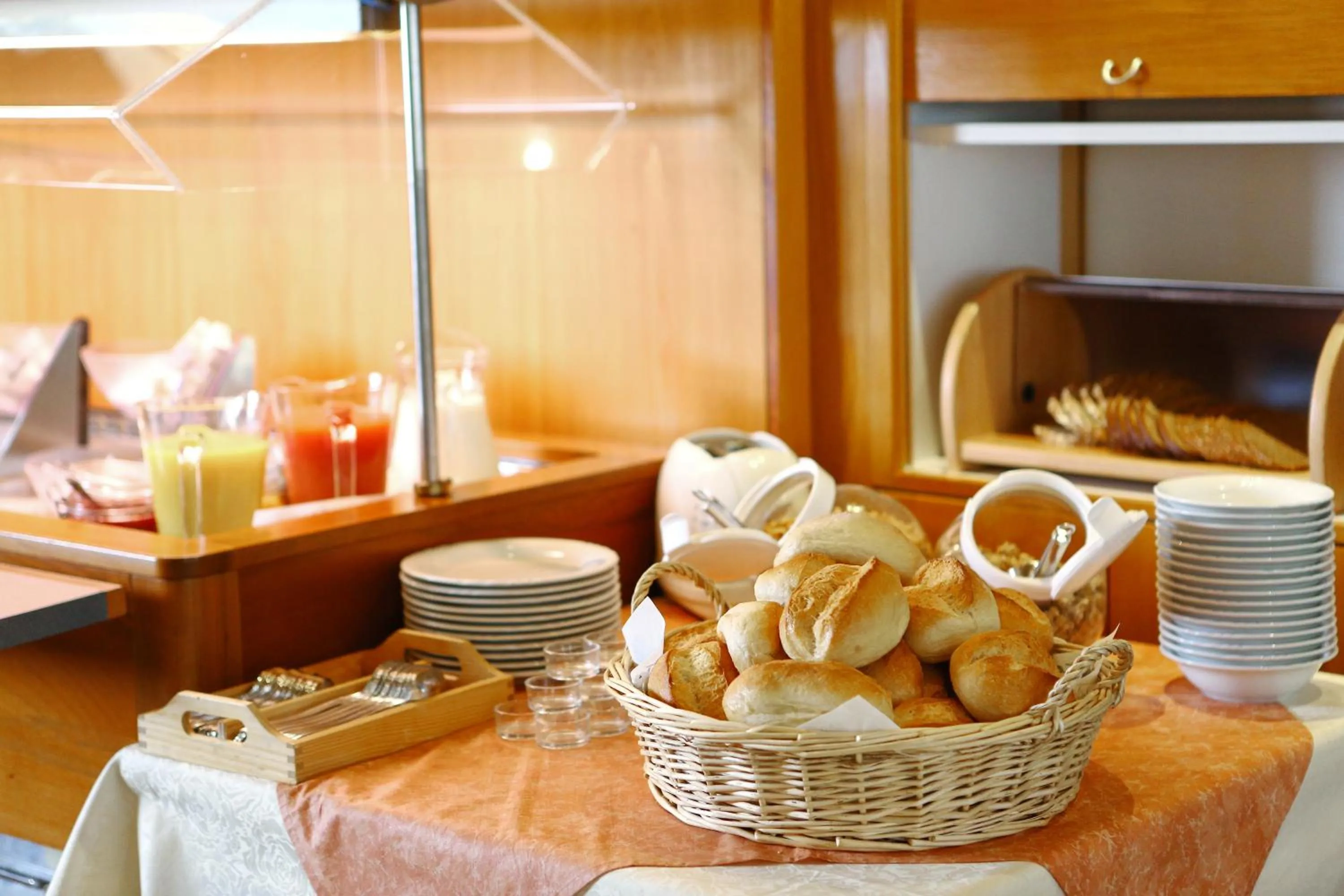 Buffet breakfast in Hotel-Restaurant Wanders