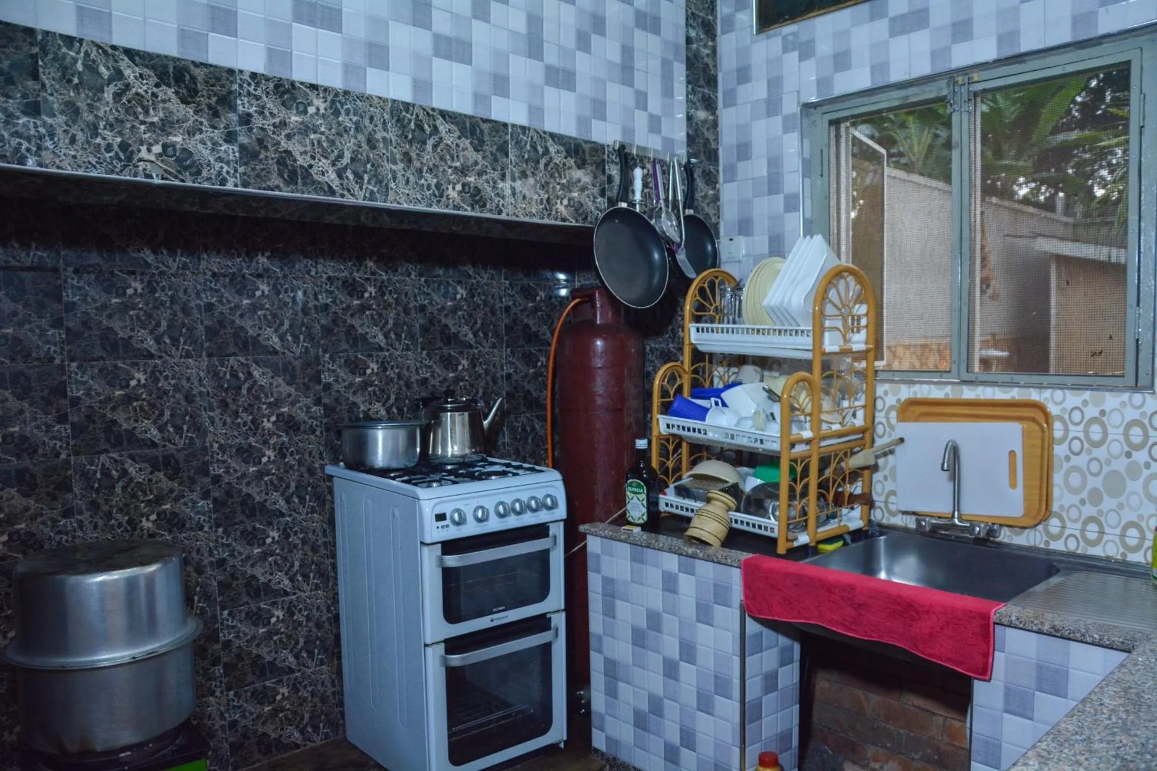 Kitchen or kitchenette in SamWeb Bed and Breakfast