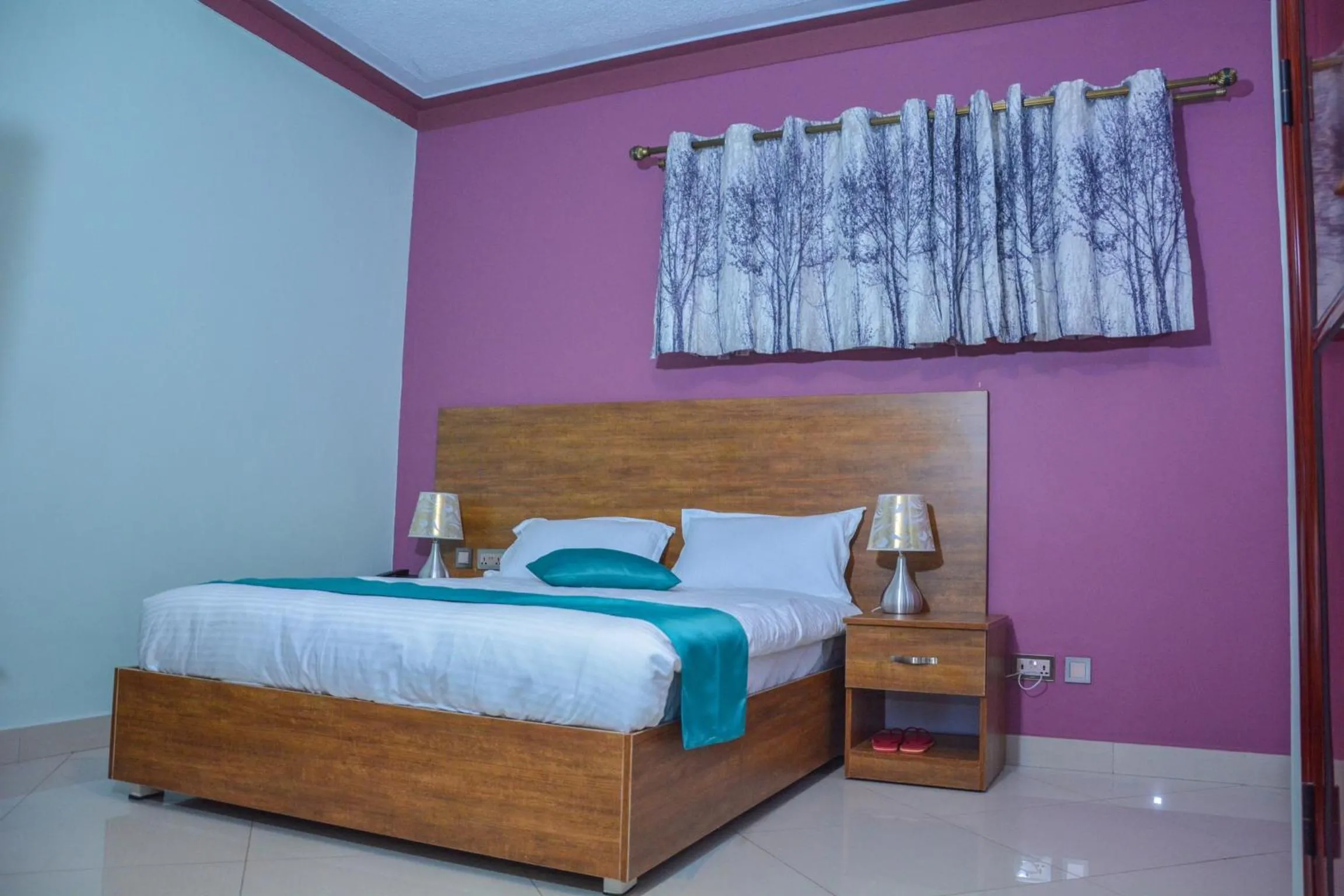 Bed in SamWeb Bed and Breakfast