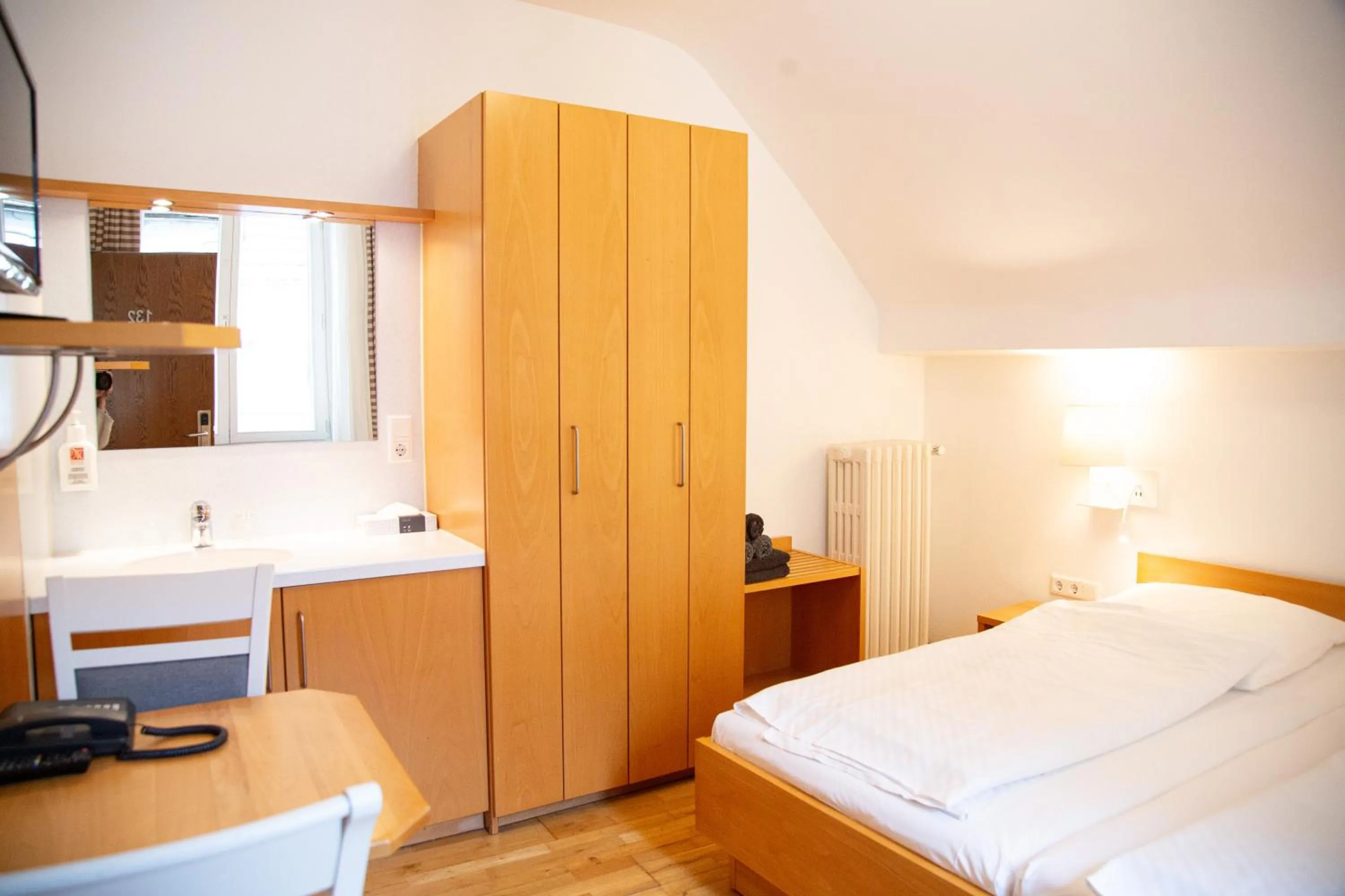 Bedroom, Bed in Hotel Martinihof