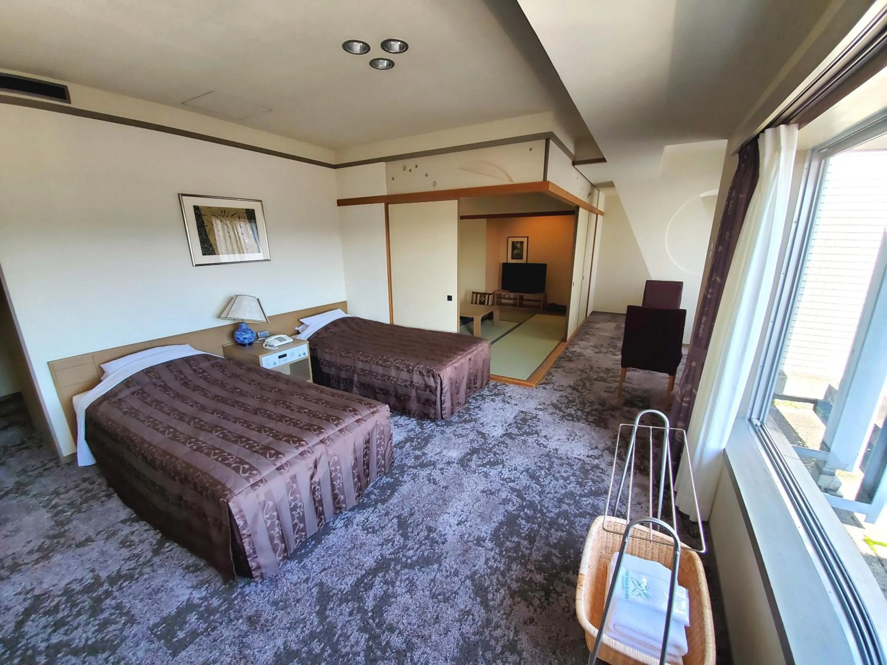 Photo of the whole room, Bed in The Gran Resort Elegante Kyoto