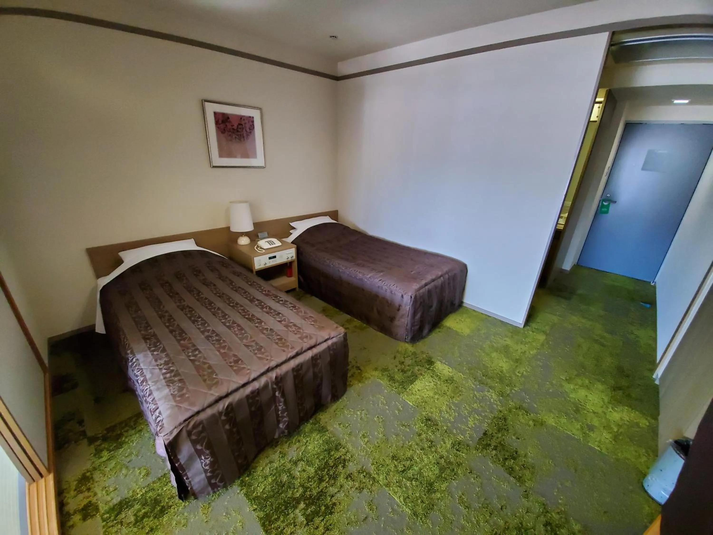 Photo of the whole room, Bed in The Gran Resort Elegante Kyoto