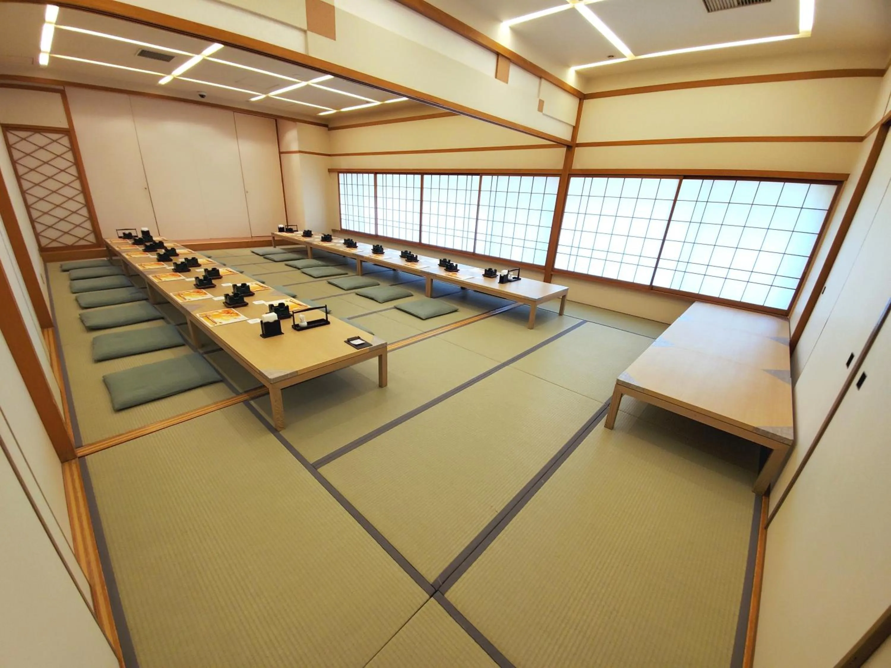 Meeting/conference room in The Gran Resort Elegante Kyoto