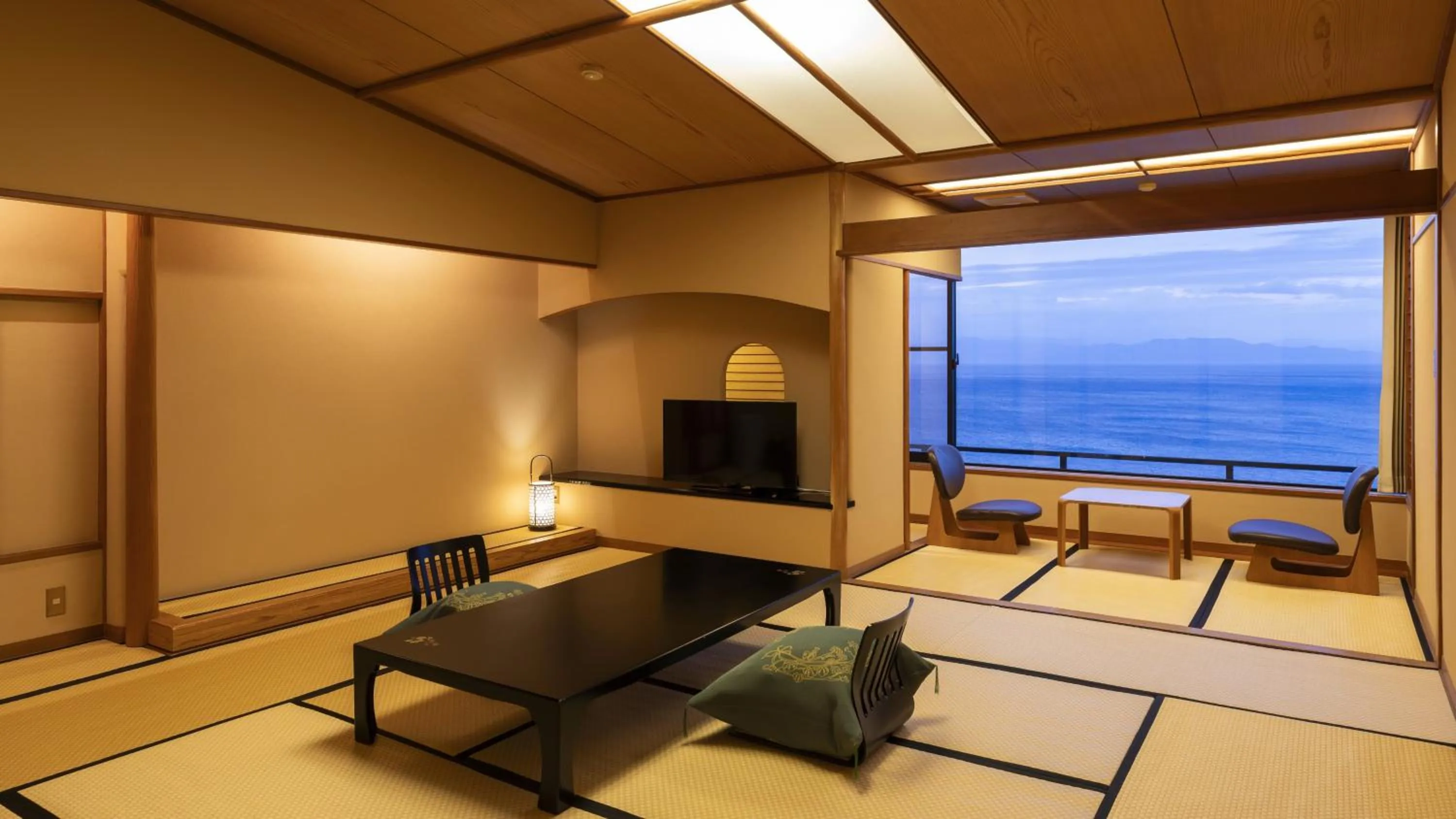 Photo of the whole room in Nishiizu Koyoi