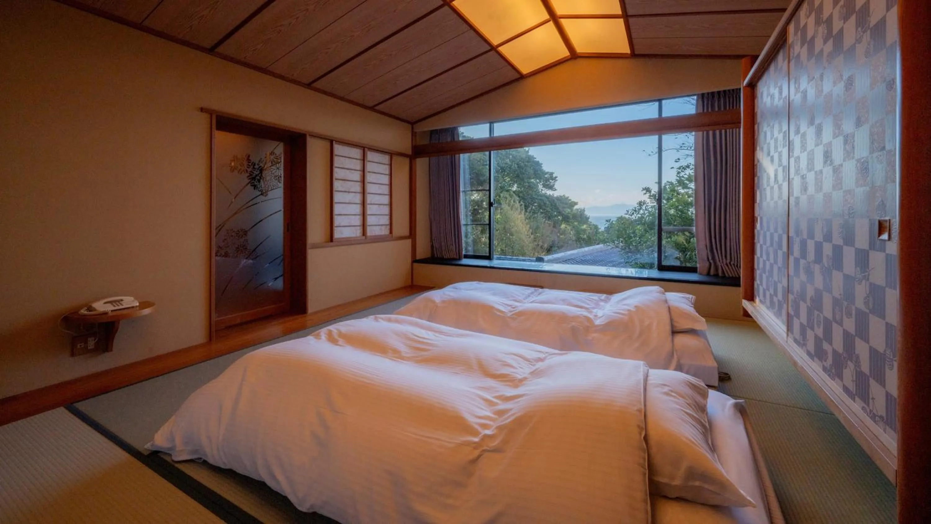 Photo of the whole room, Bed in Nishiizu Koyoi