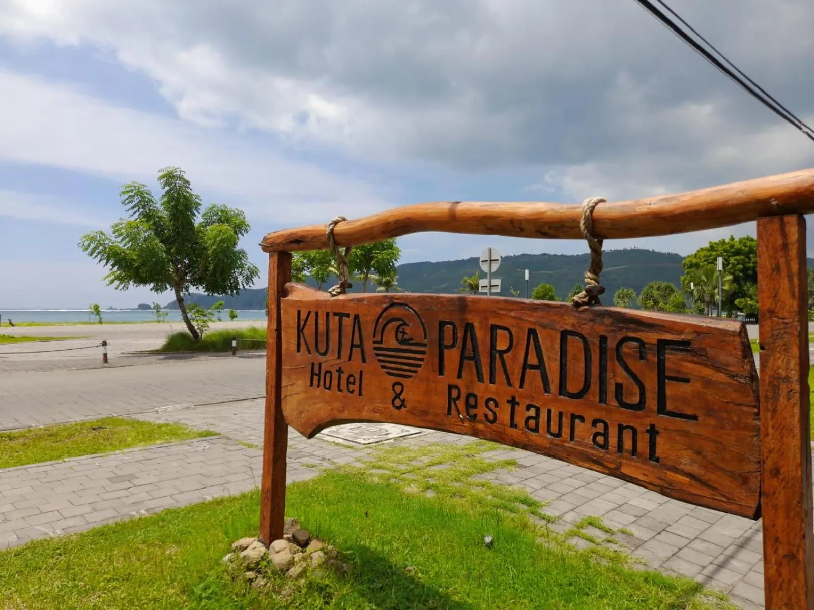 Facade/entrance in Kuta Paradise