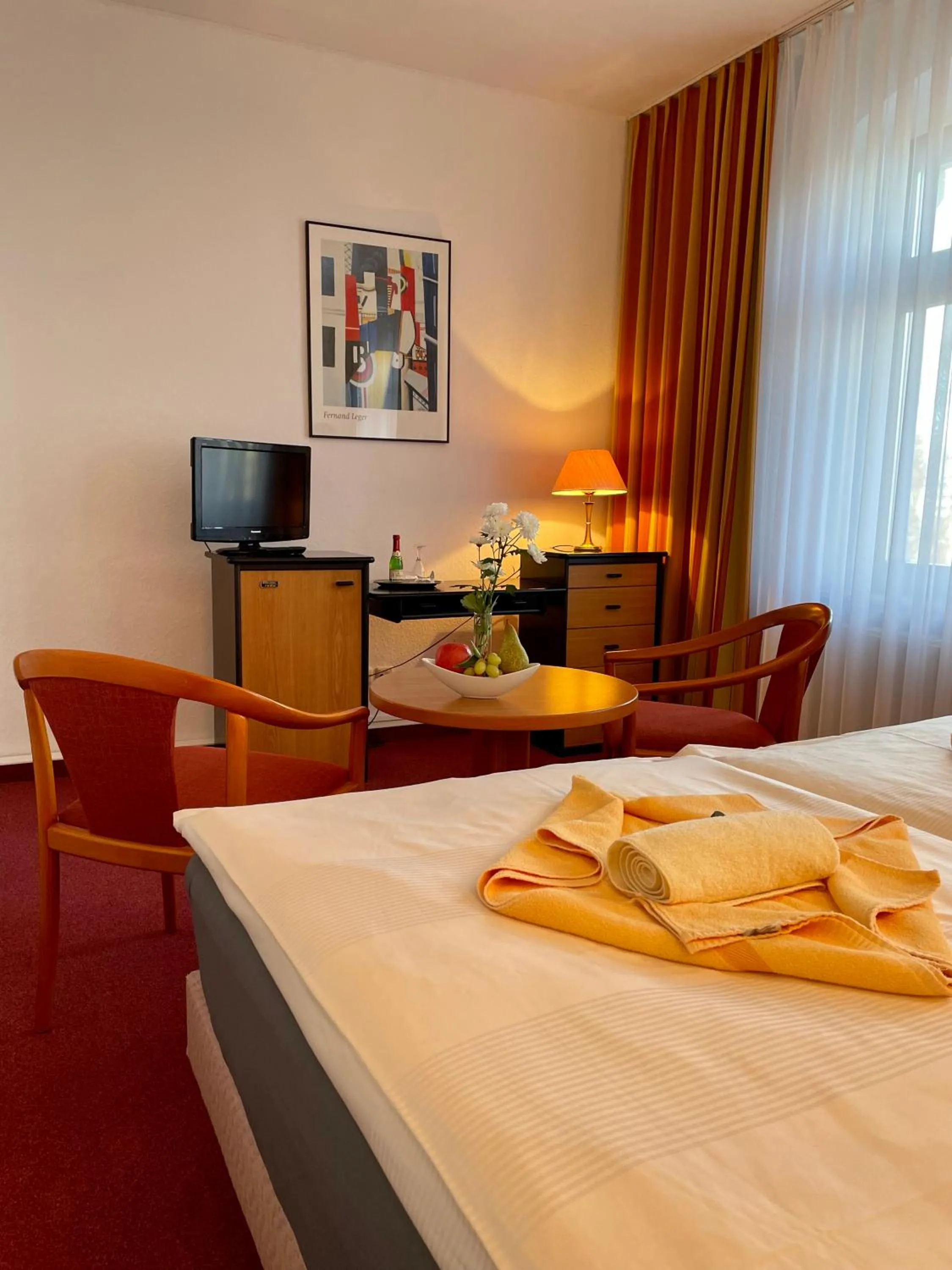 View (from property/room) in MUSTANG INN am Großen Garten