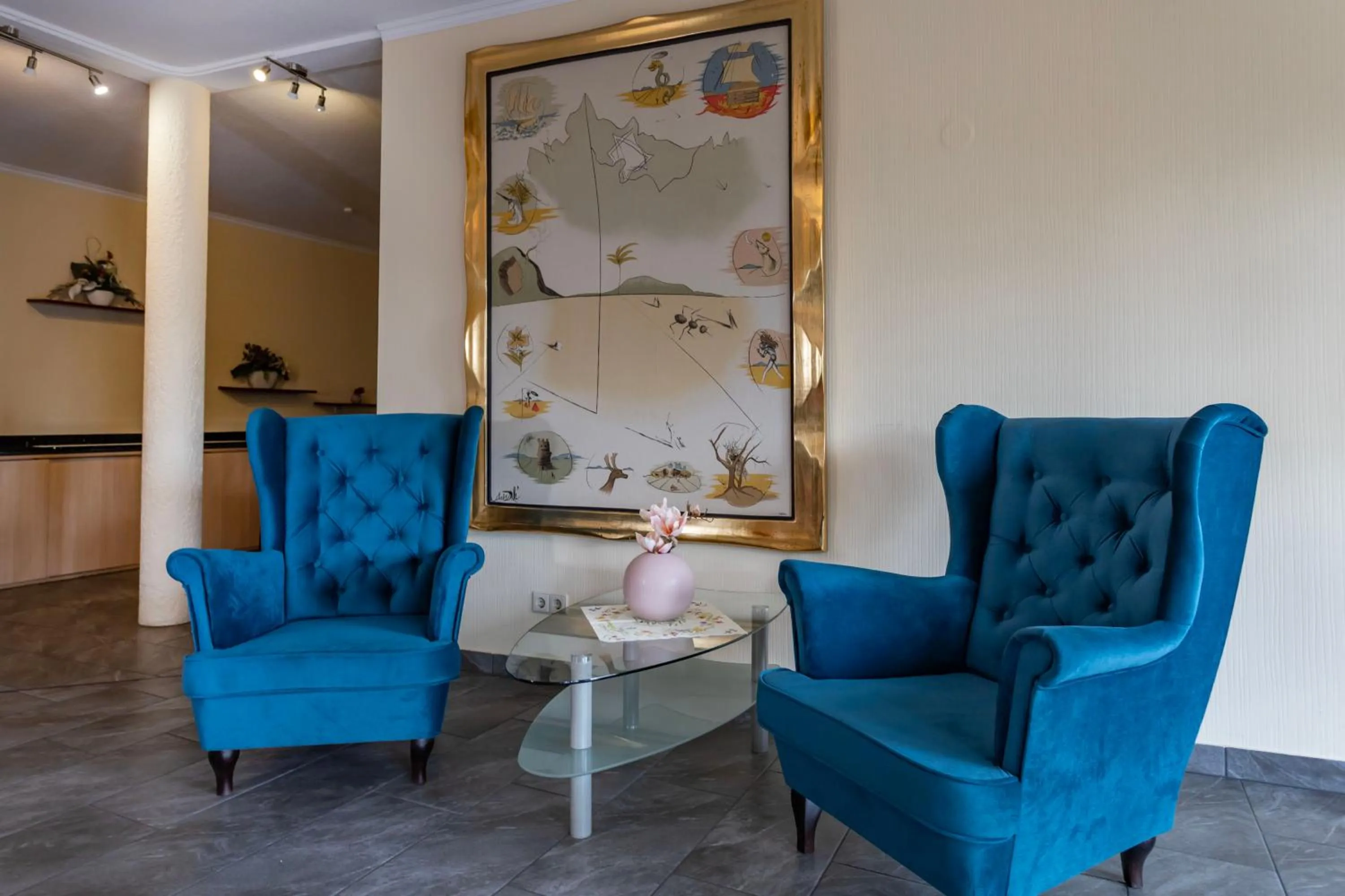 Lobby or reception in Hotel ELBRIVERA Alt Prester