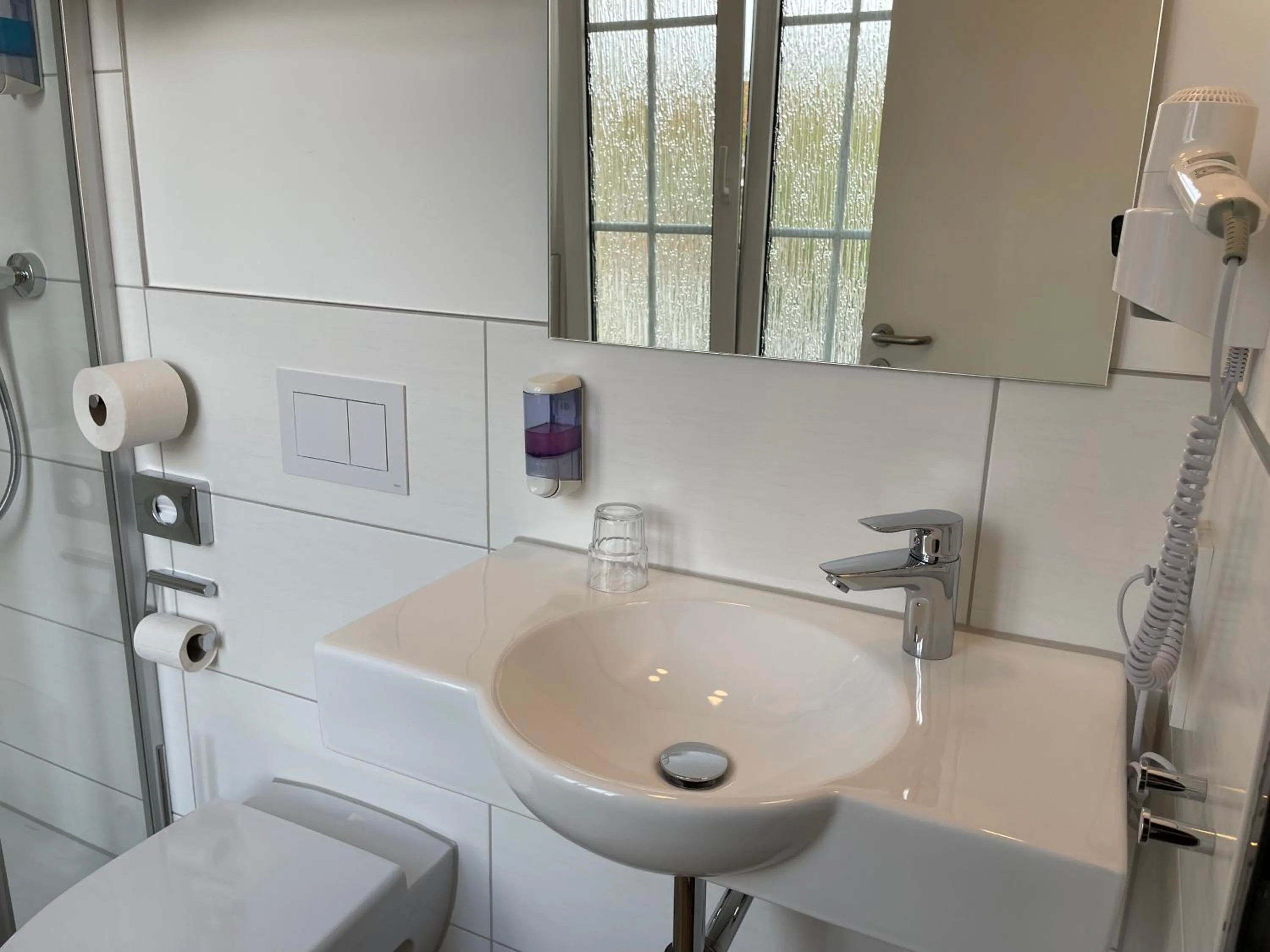 Bathroom in Dom Hotel