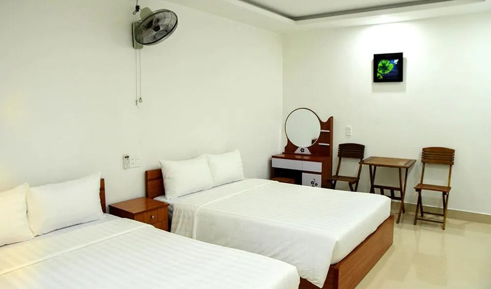 Bed in Asean Garden Homestay Hue
