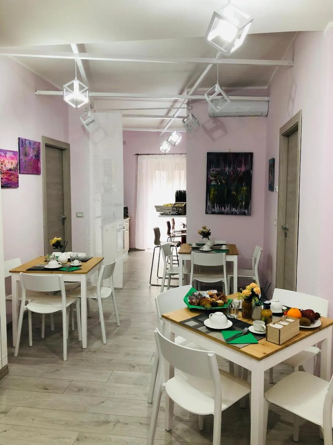 Breakfast in Fantastic Dream