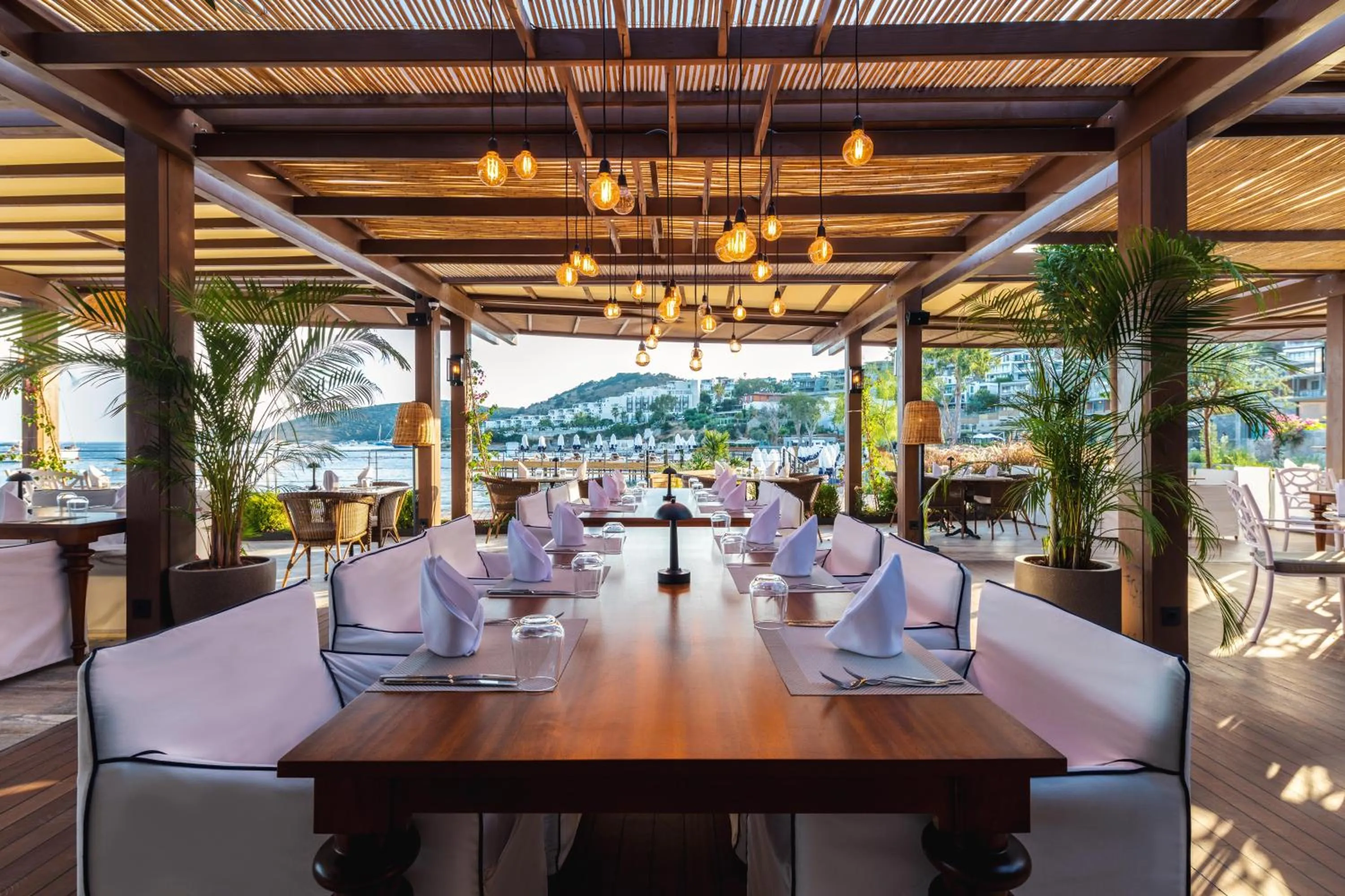 Restaurant/places to eat in Kaya Palazzo Resort & Residences Le Chic Bodrum