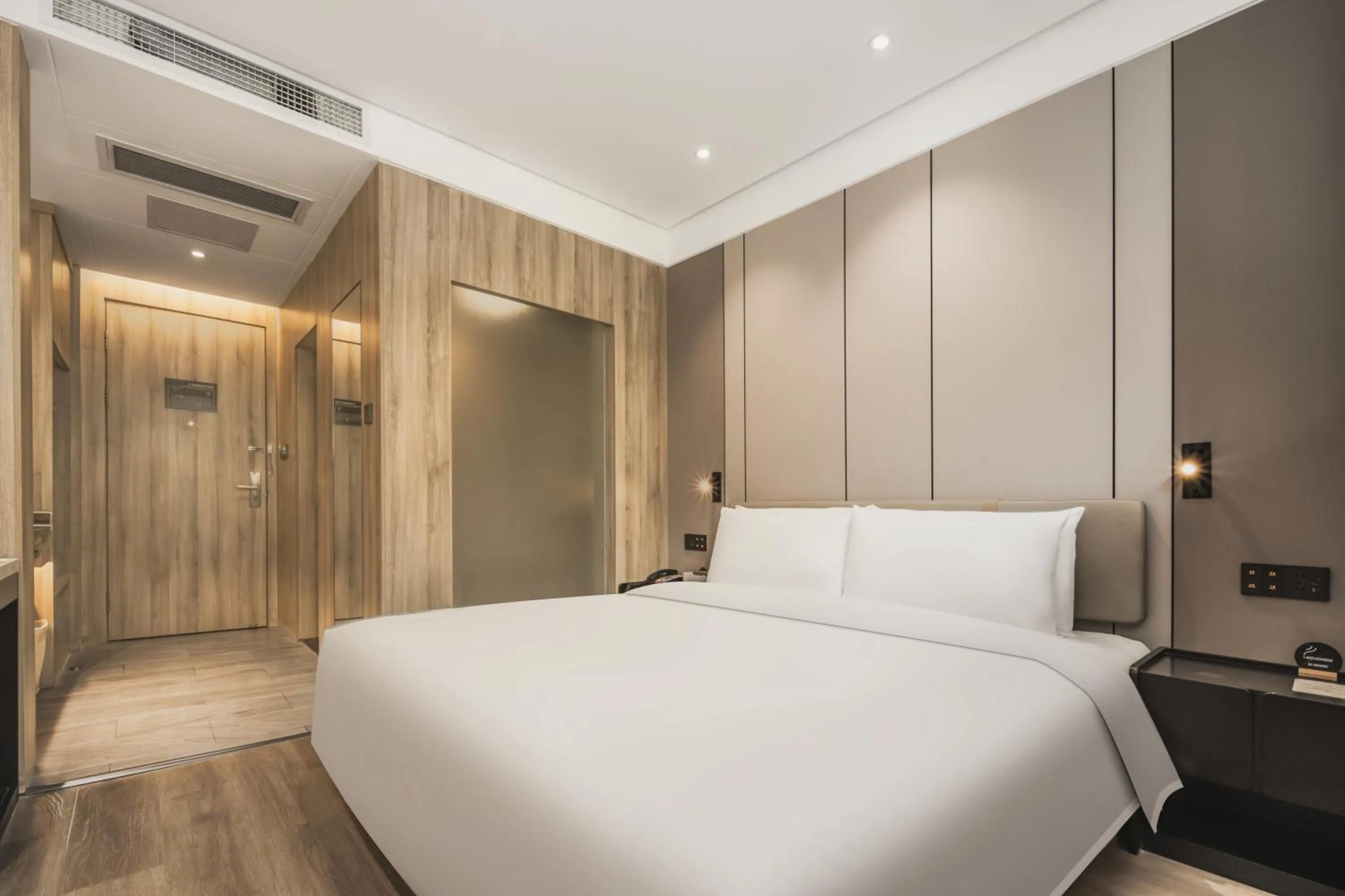 Bed in Atour Hotel -Du Fu Thatched Cottage