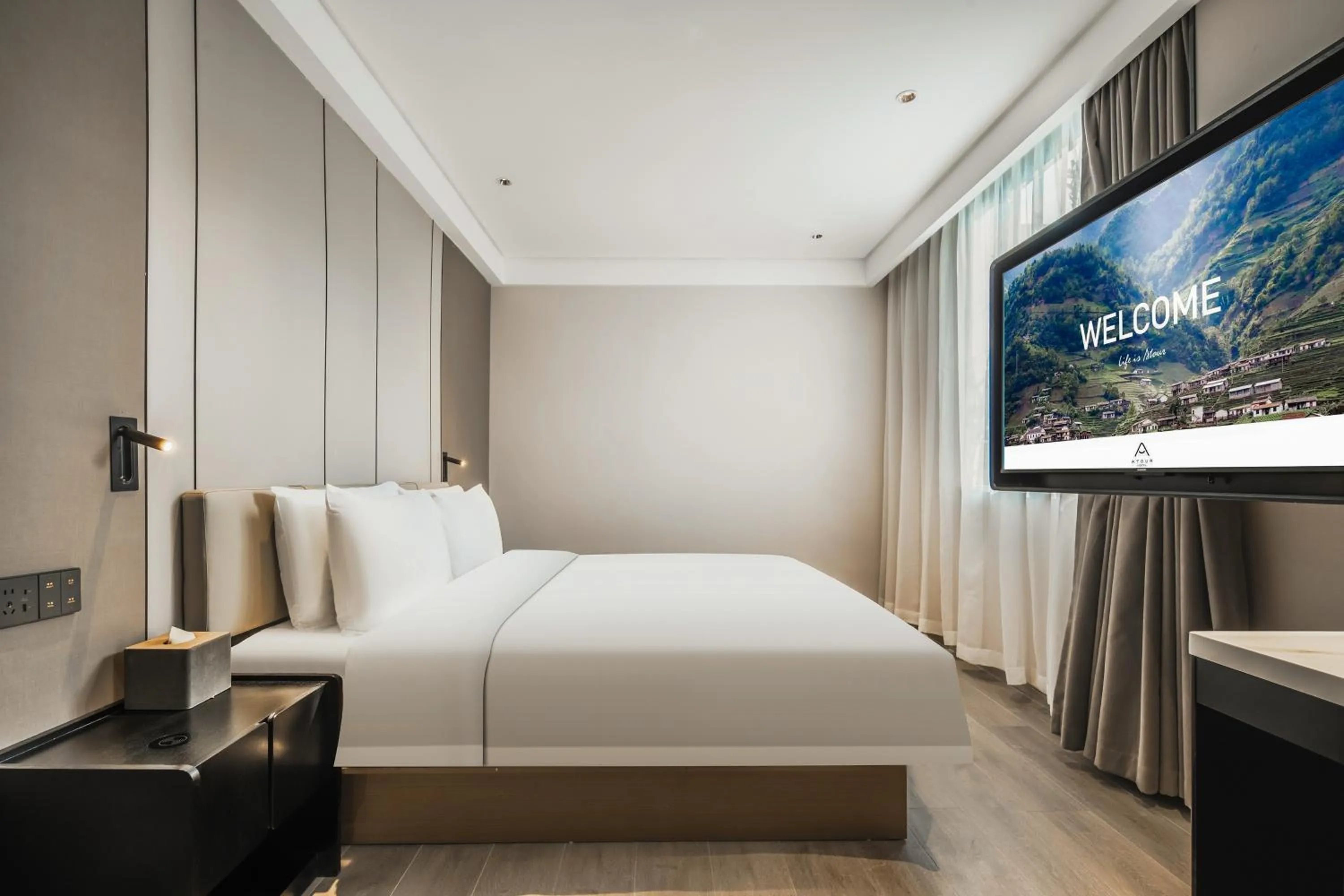 Bed in Atour Hotel -Du Fu Thatched Cottage