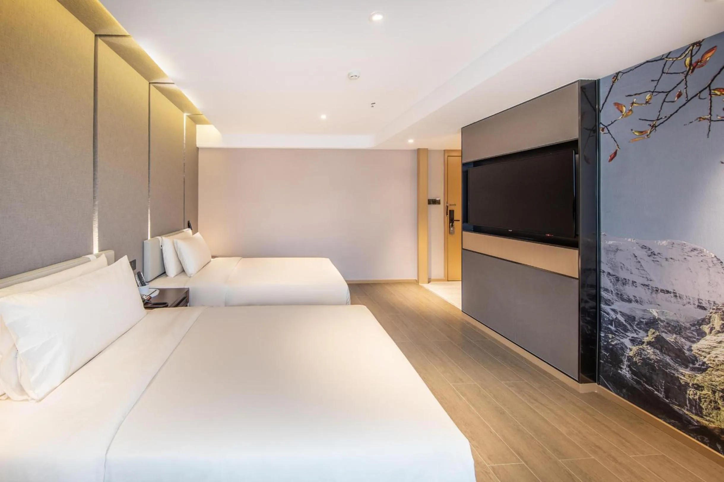 Bed in Atour Hotel Chengdu Wenshufang