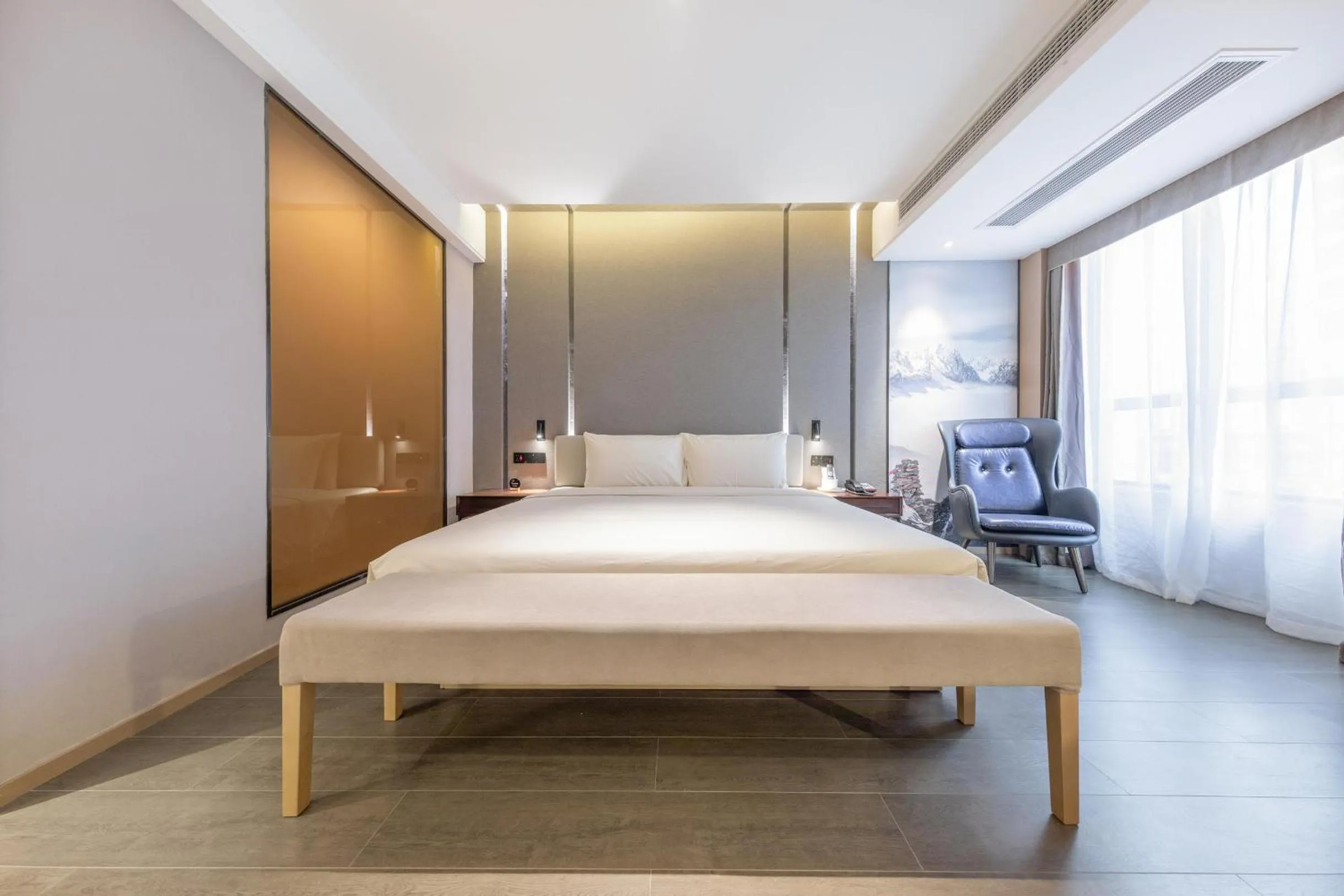 Bedroom, Bed in Atour Hotel Chengdu Wenshufang