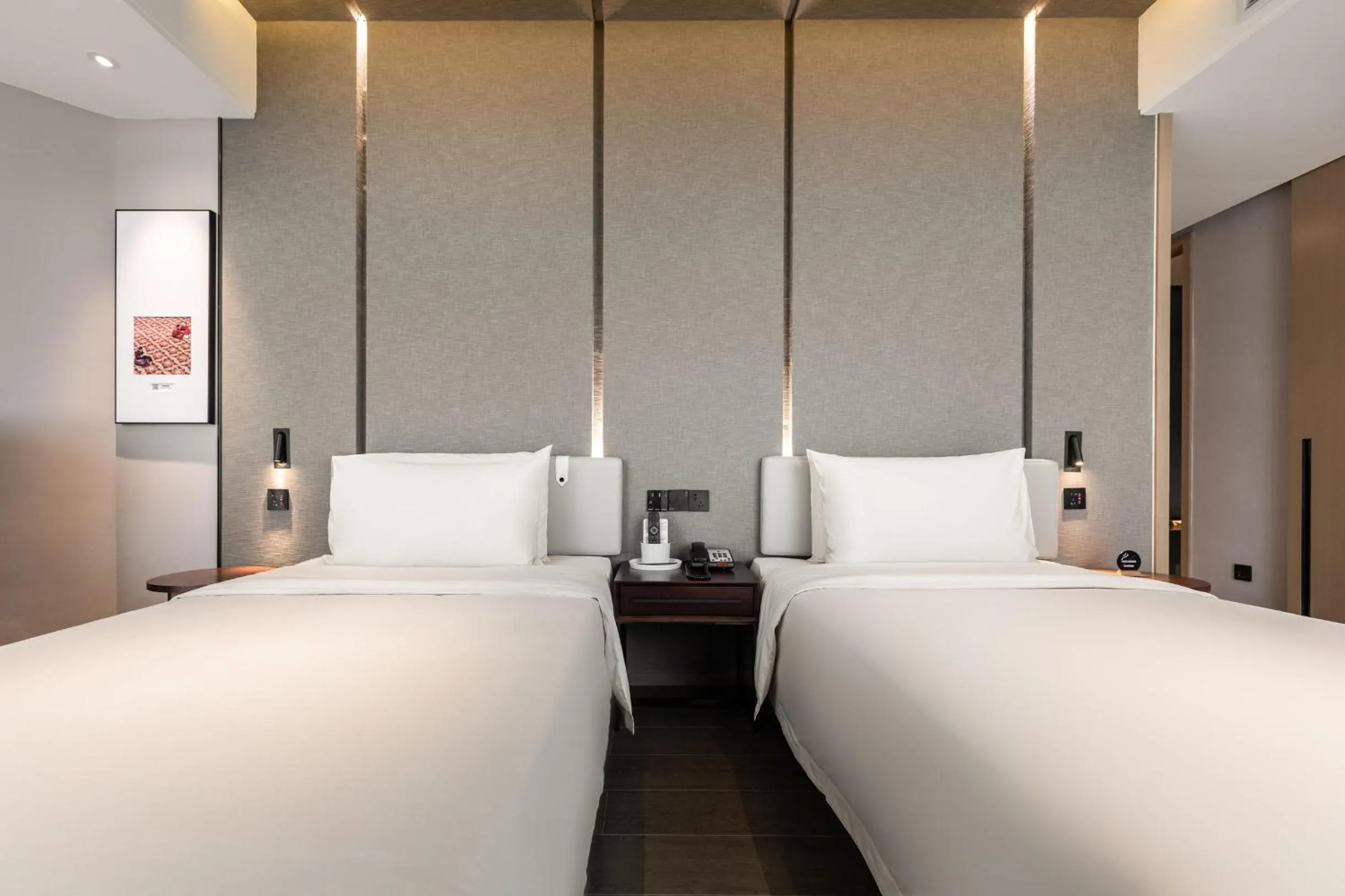 Bed in Atour Hotel Chengdu Wenshufang