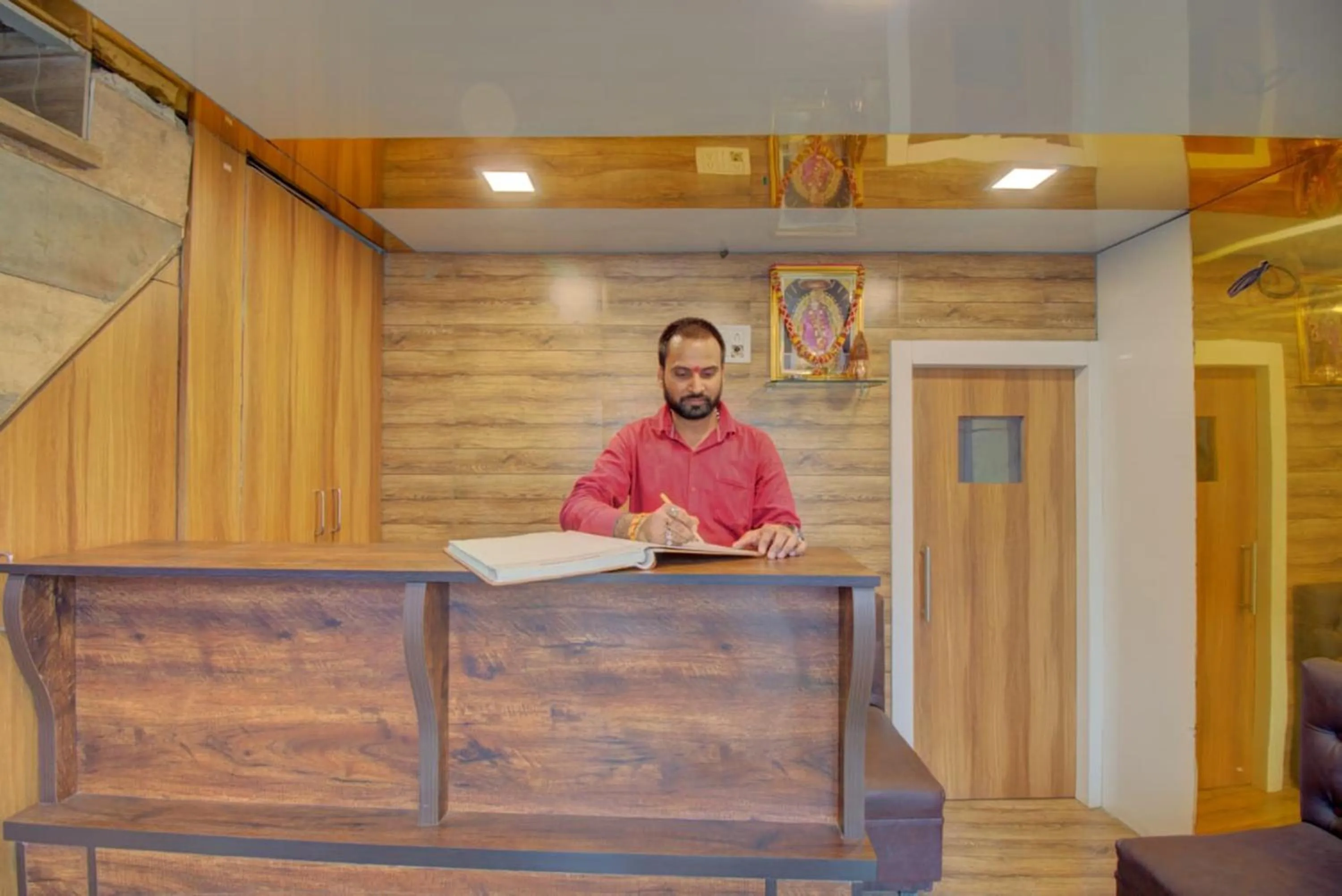 Staff in Hotel New Sky Palace Residency- Near International Airport Andheri East