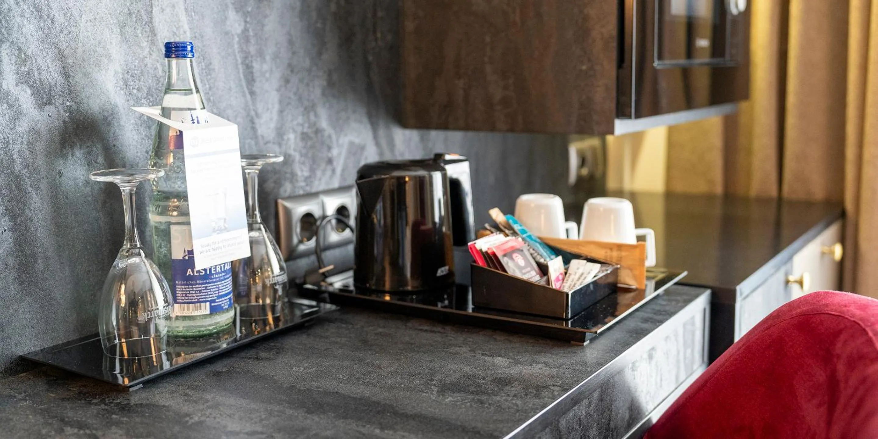 Coffee/tea facilities in Best Western Hotel Schmoeker-Hof