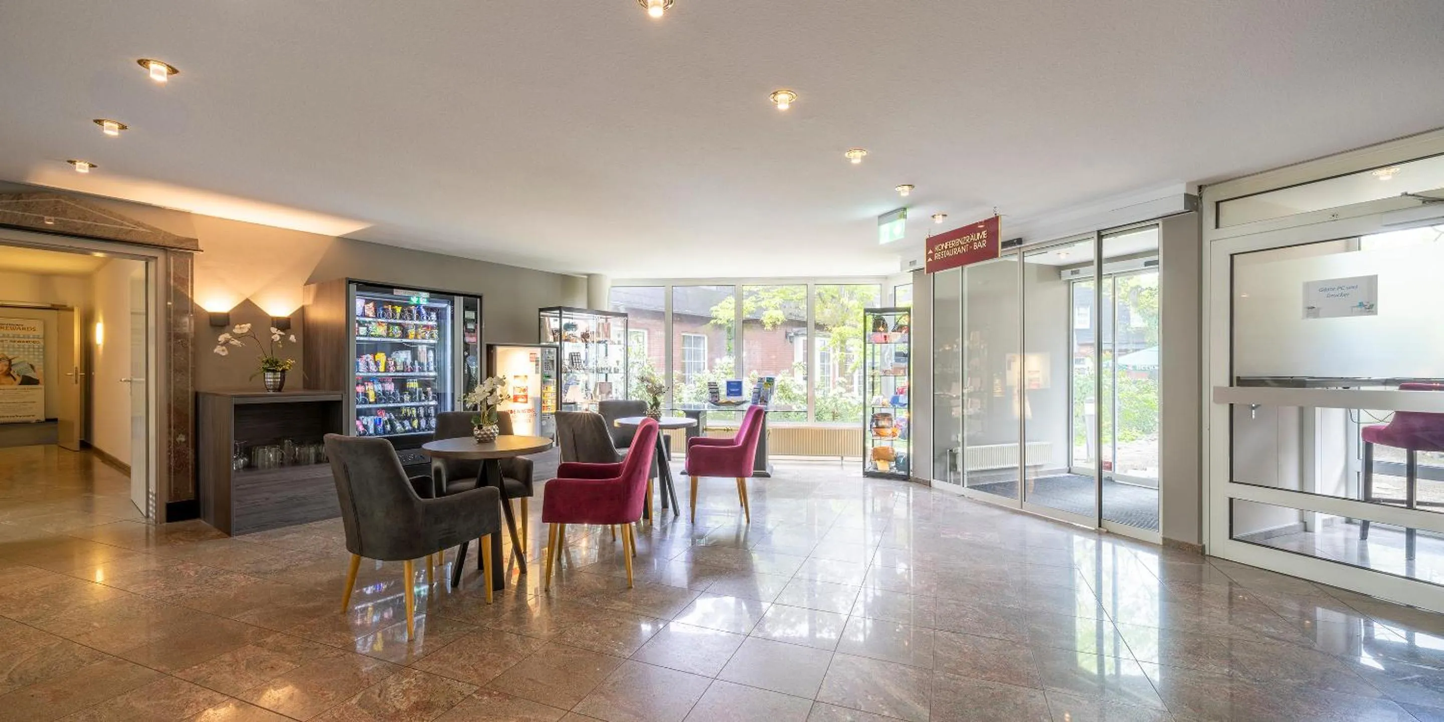 Lobby or reception in Best Western Hotel Schmoeker-Hof