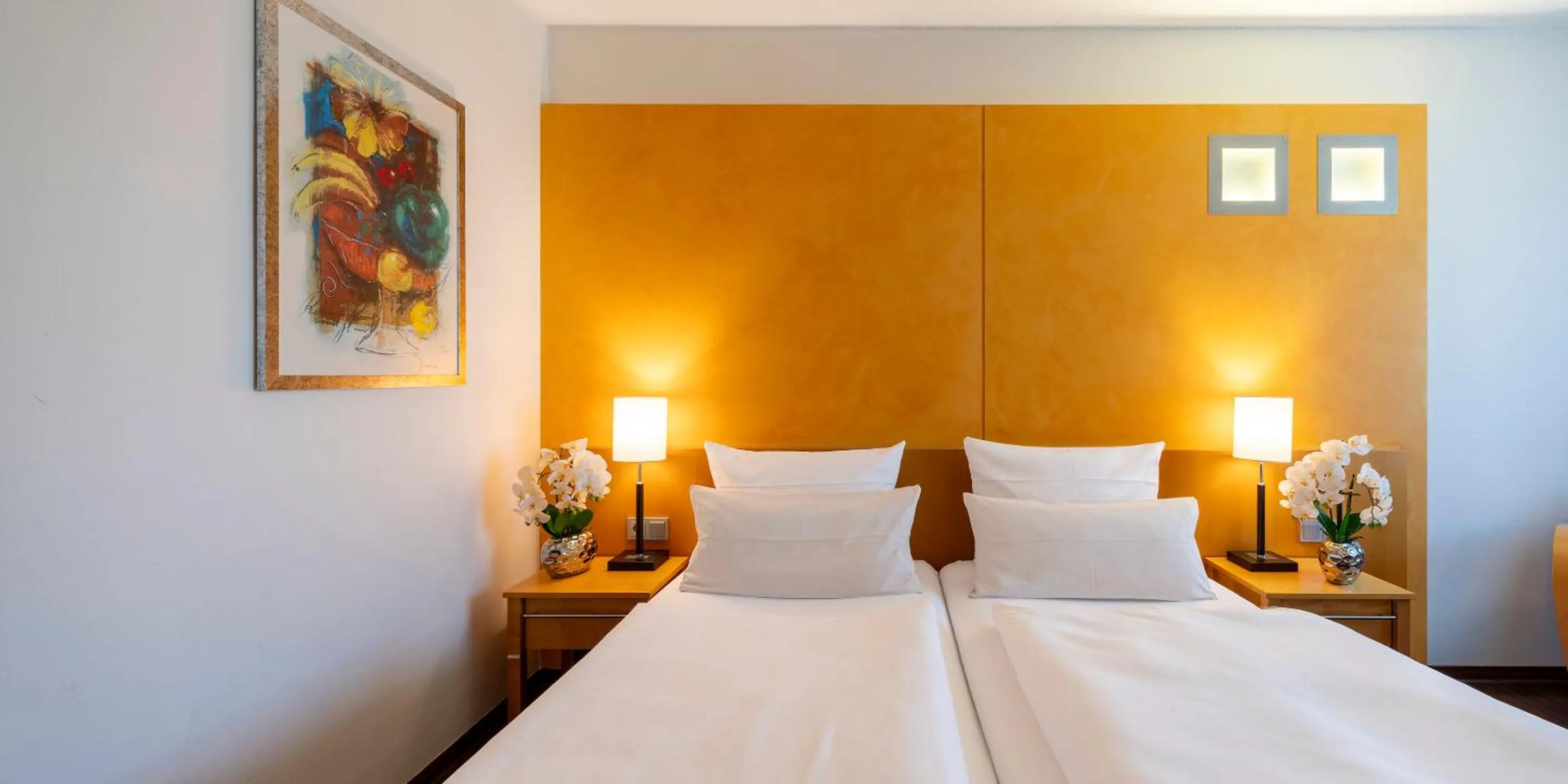 Bed in Best Western Hotel Schmoeker-Hof