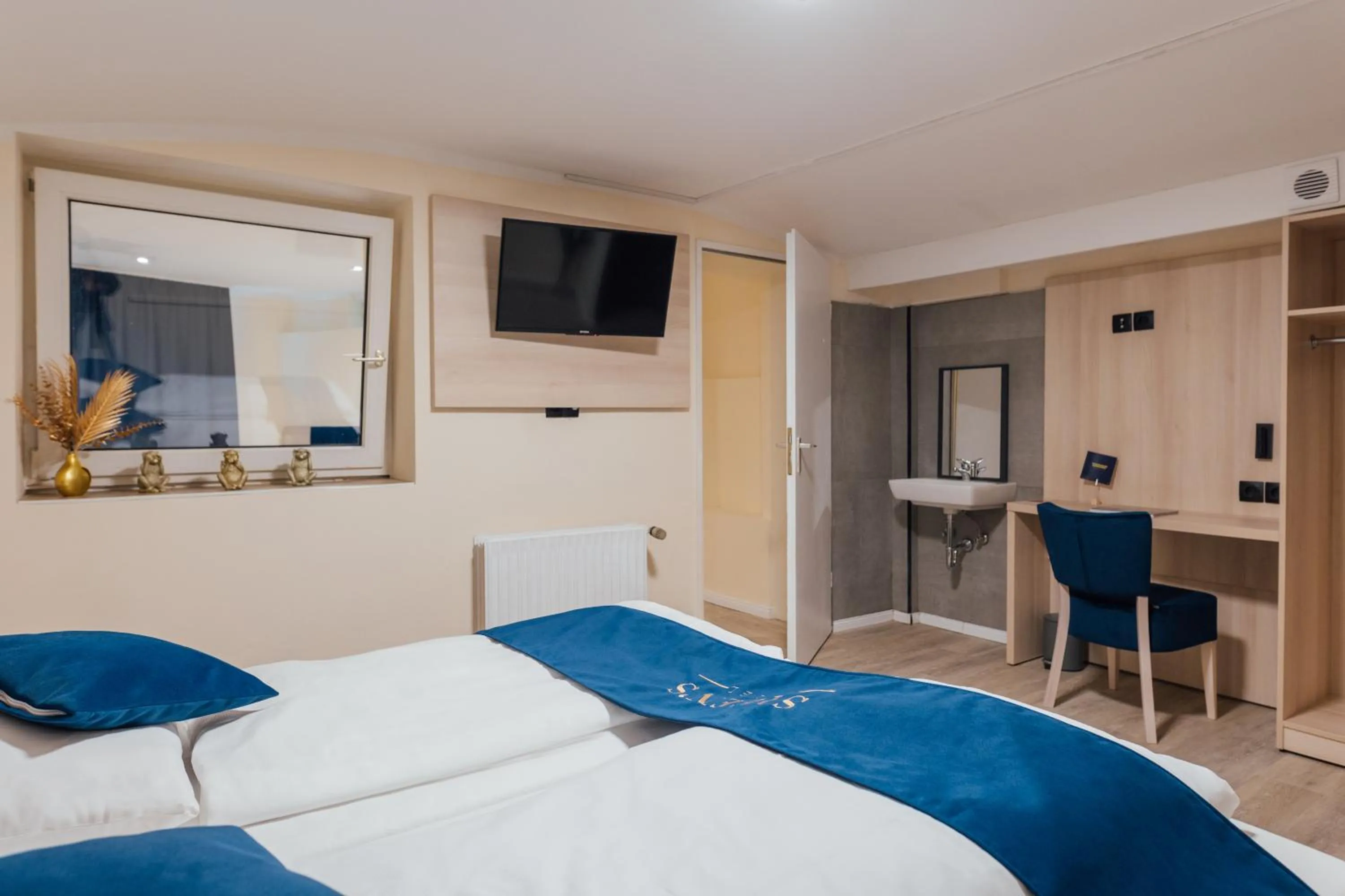 Bed in Steens Hotel Alster City