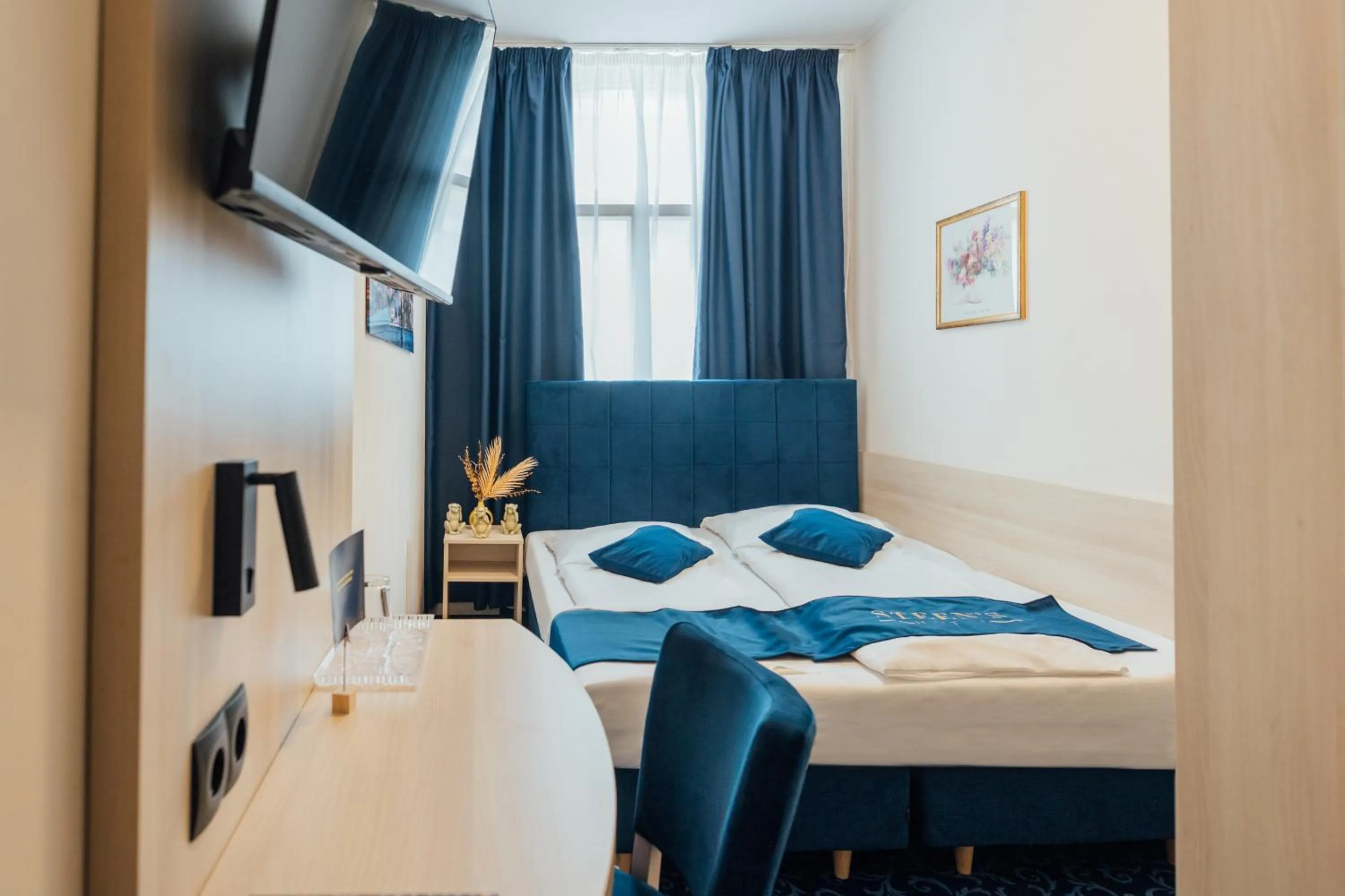 Bed in Steens Hotel Alster City