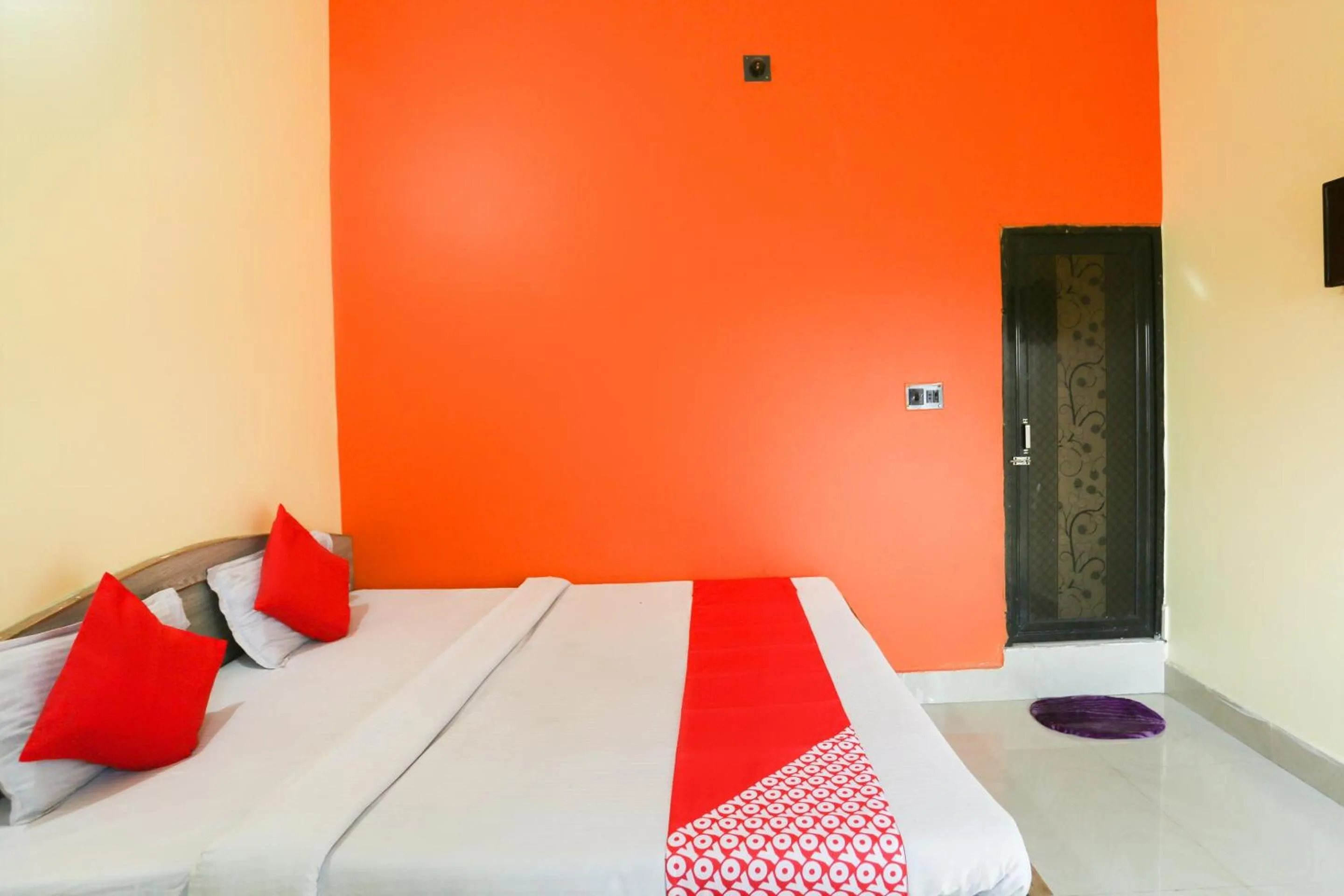 Bathroom in Hotel O Vatika Hotel