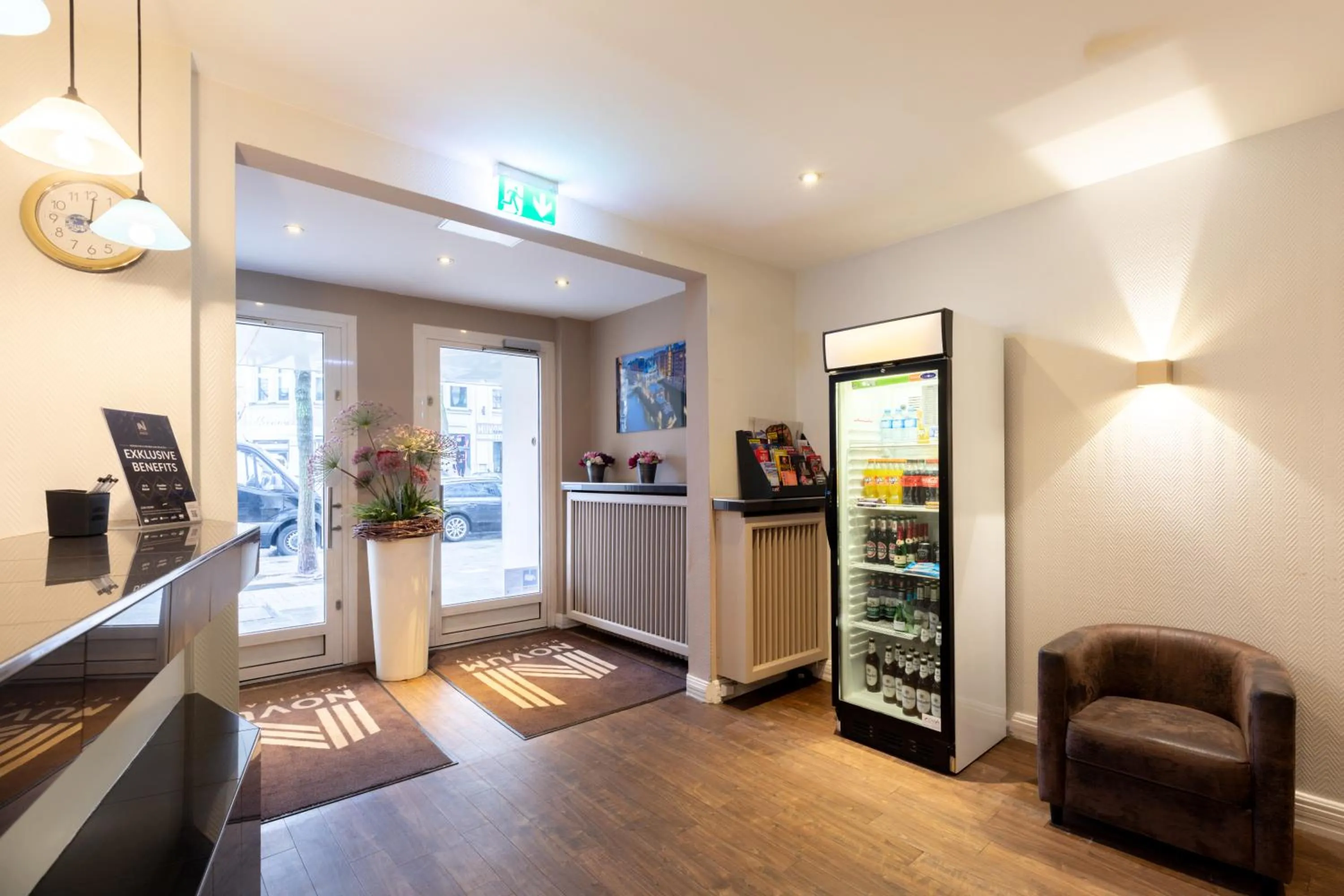 Lobby or reception in Hotel Continental Hamburg Hauptbahnhof