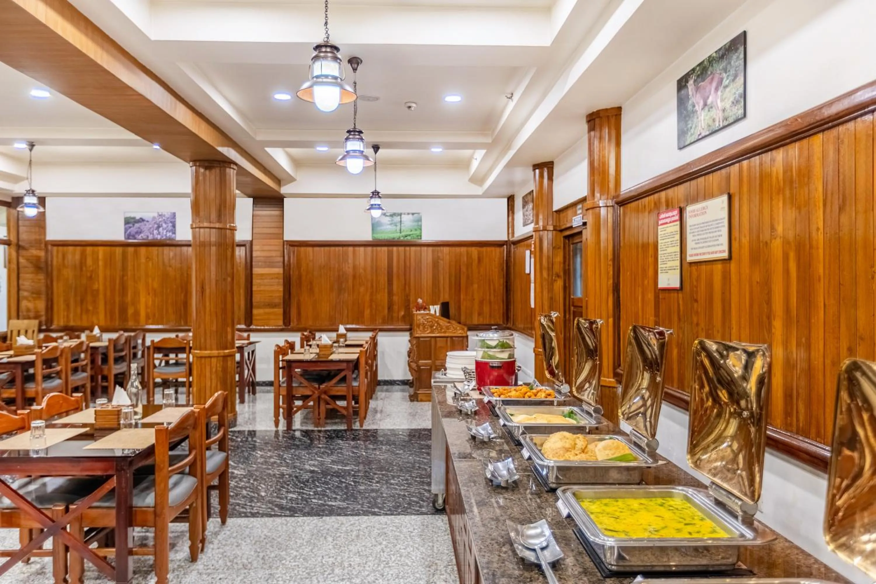 Food and drinks in Sterling Darshan Guruvayur